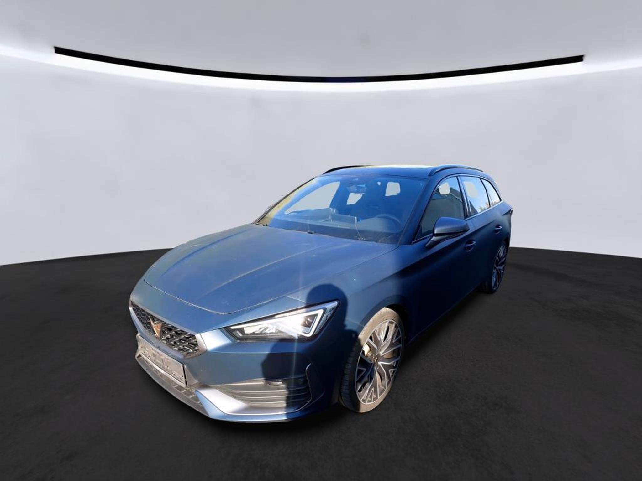 Cupra Leon ST VZ 2.0 TSI 300CV *PANO* *VSS* CAM* *BEATS* (2024) - Photo 1