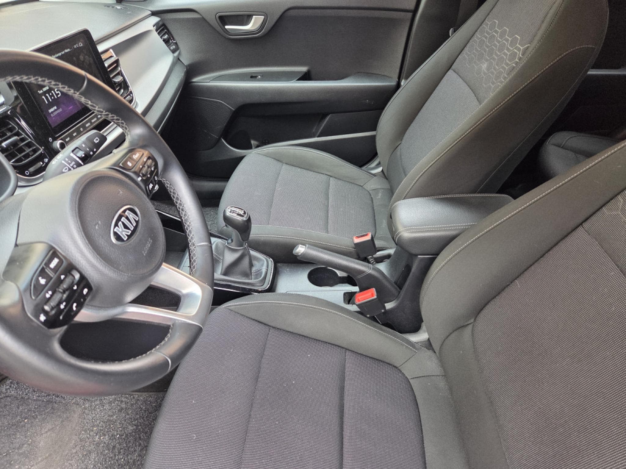 Kia Rio T-GDI 100 CV Sous Garantie Constructeur (2021) - Photo 14