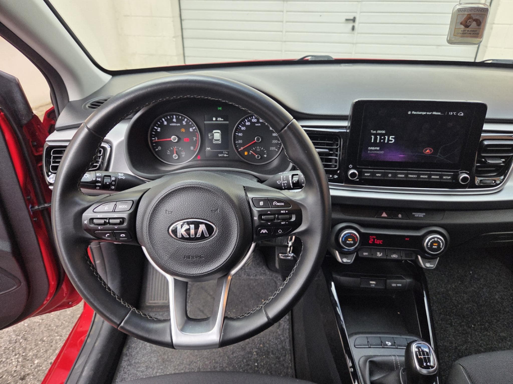Kia Rio T-GDI 100 CV Sous Garantie Constructeur (2021) - Photo 18