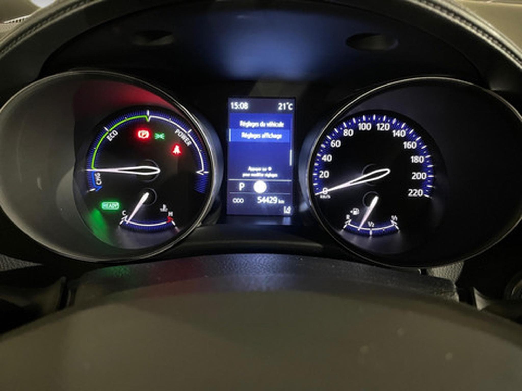 Toyota C-HR 2.0 VVT i-Hybrid C-Lub Bi-Tone E-CVT (2022) - Photo 2