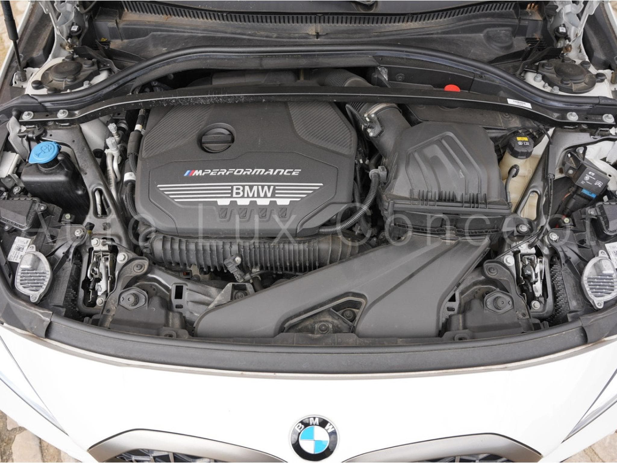 BMW M135 i xDrive (2019) - Foto 30
