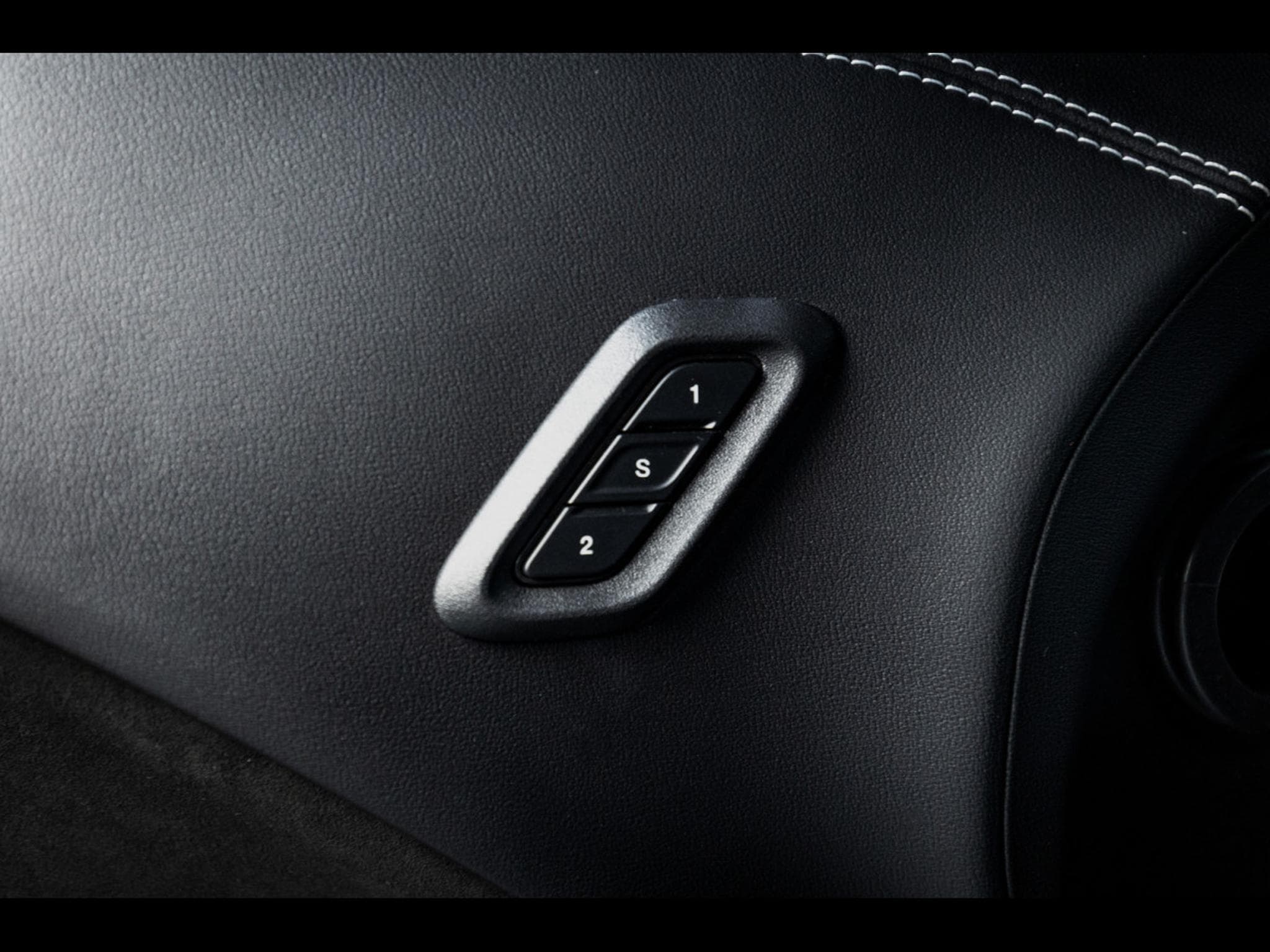 Dodge Challenger SRT HELLCAT REDEYE JAILBREAK BLACK GHOST LAST CALL (817 CH) (2023) - Photo 19