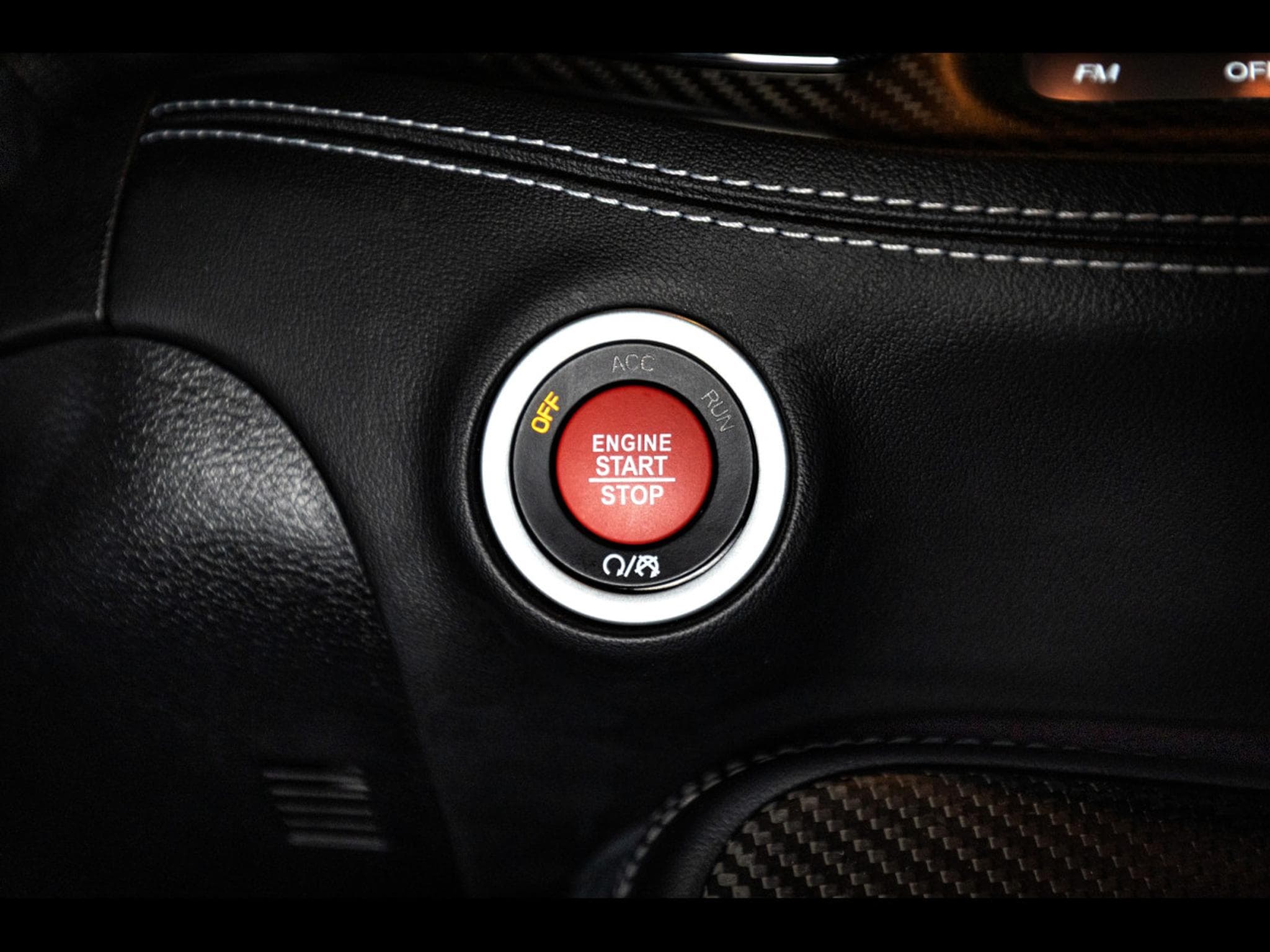 Dodge Challenger SRT HELLCAT REDEYE JAILBREAK BLACK GHOST LAST CALL (817 CH) (2023) - Photo 24