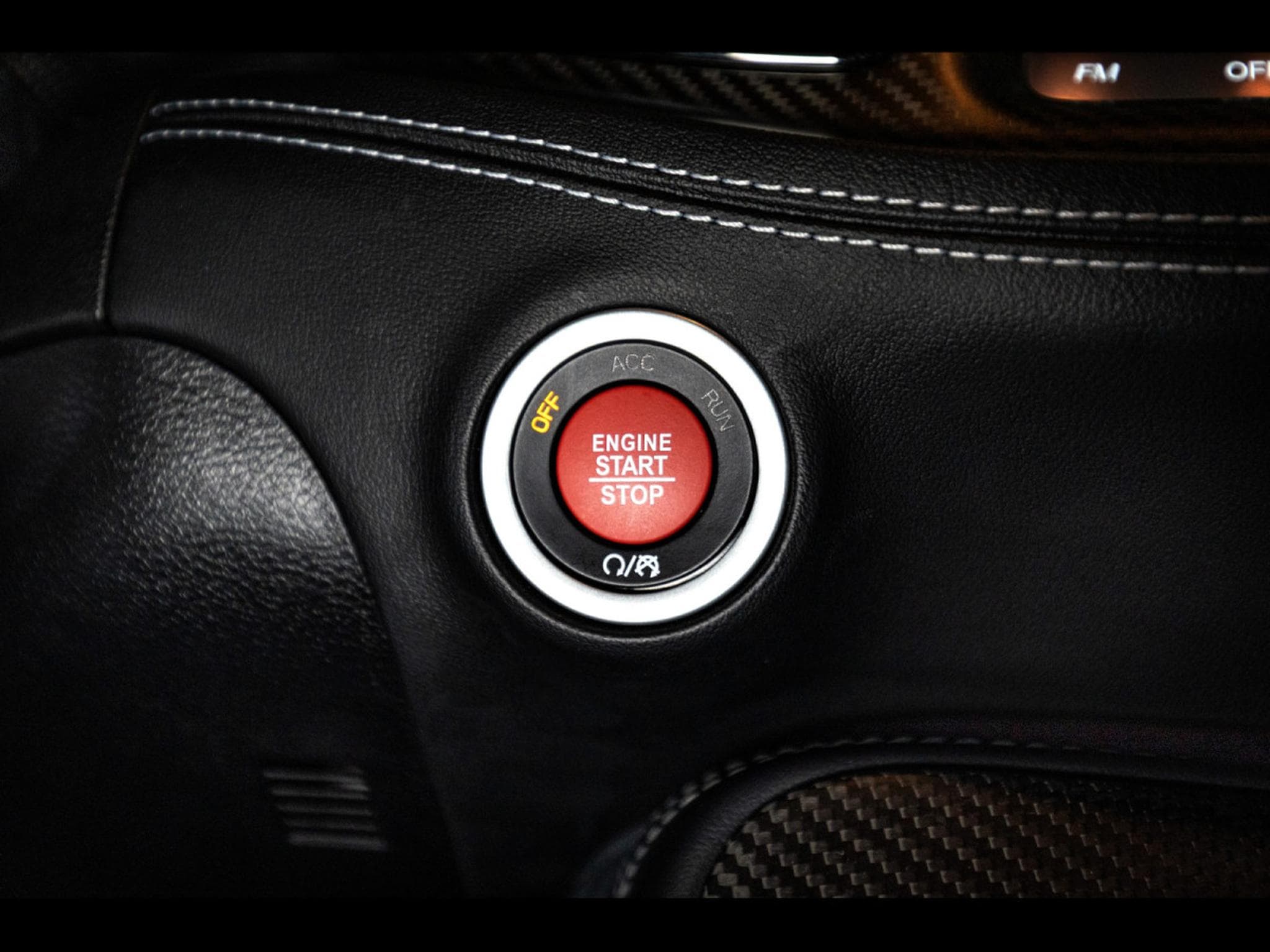 Dodge Challenger SRT HELLCAT REDEYE JAILBREAK BLACK GHOST LAST CALL (817 CH) (2023) - Photo 24