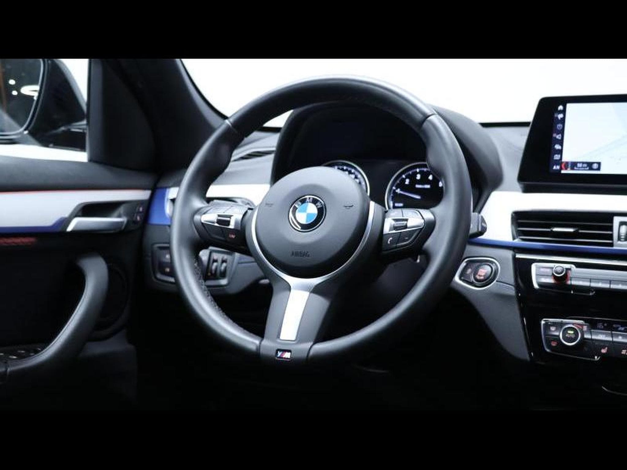 BMW X1 18i M SPORT Edition Auto (2021) - Foto 16