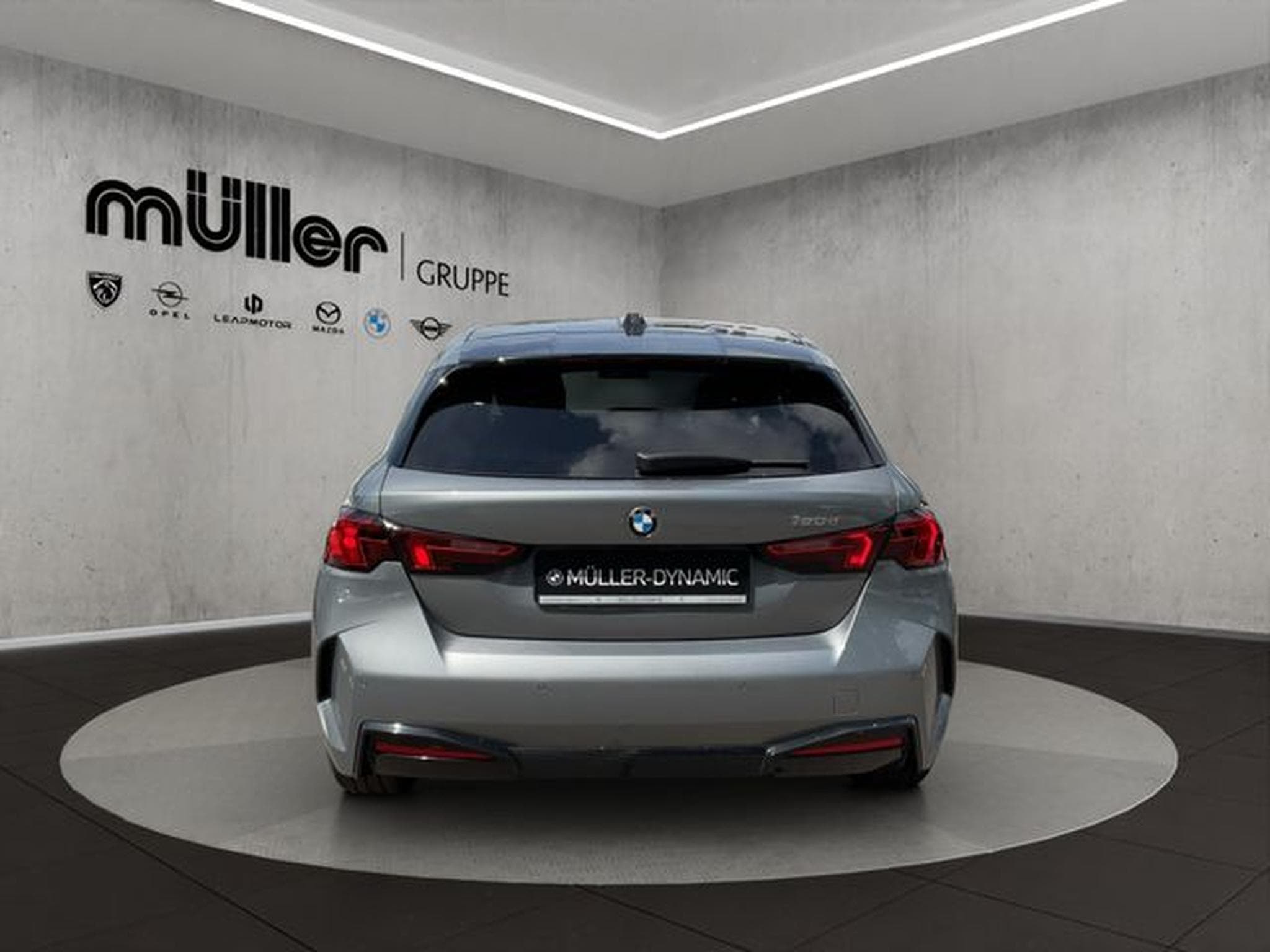 BMW 120 120d AUTOMATIK DRIV ASSIST KOMFORTZUG PARKASSIST (2025) - Foto 5