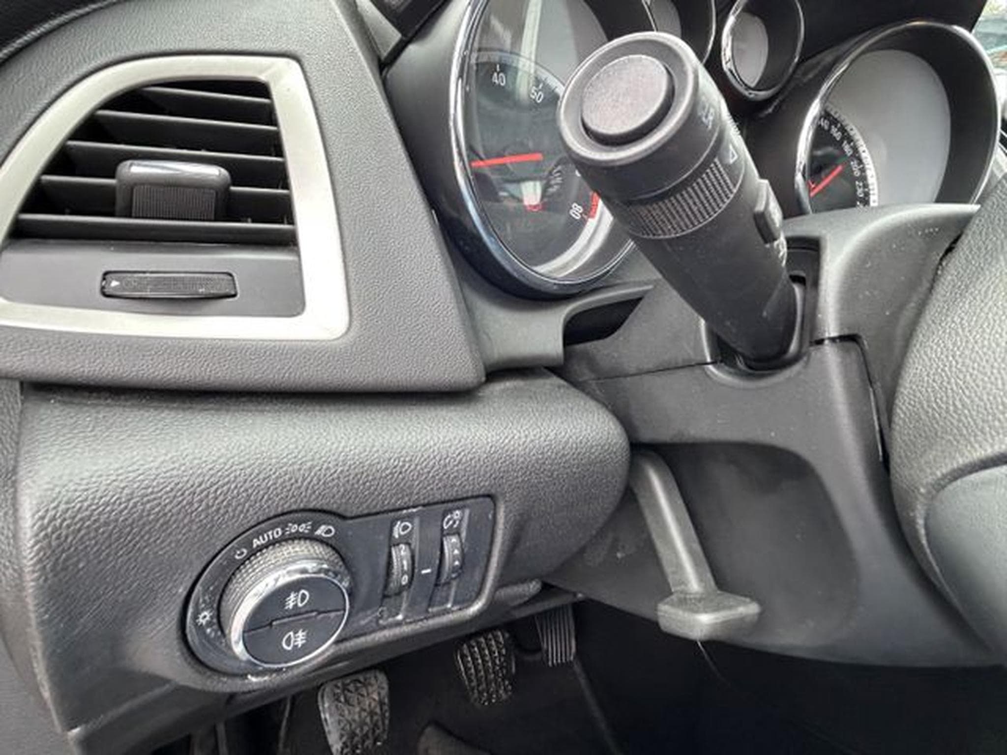 Opel Astra Astra J Sports Tourer 1.4 T Active *Navi*SHZ*Eu5 (2013) - Foto 14