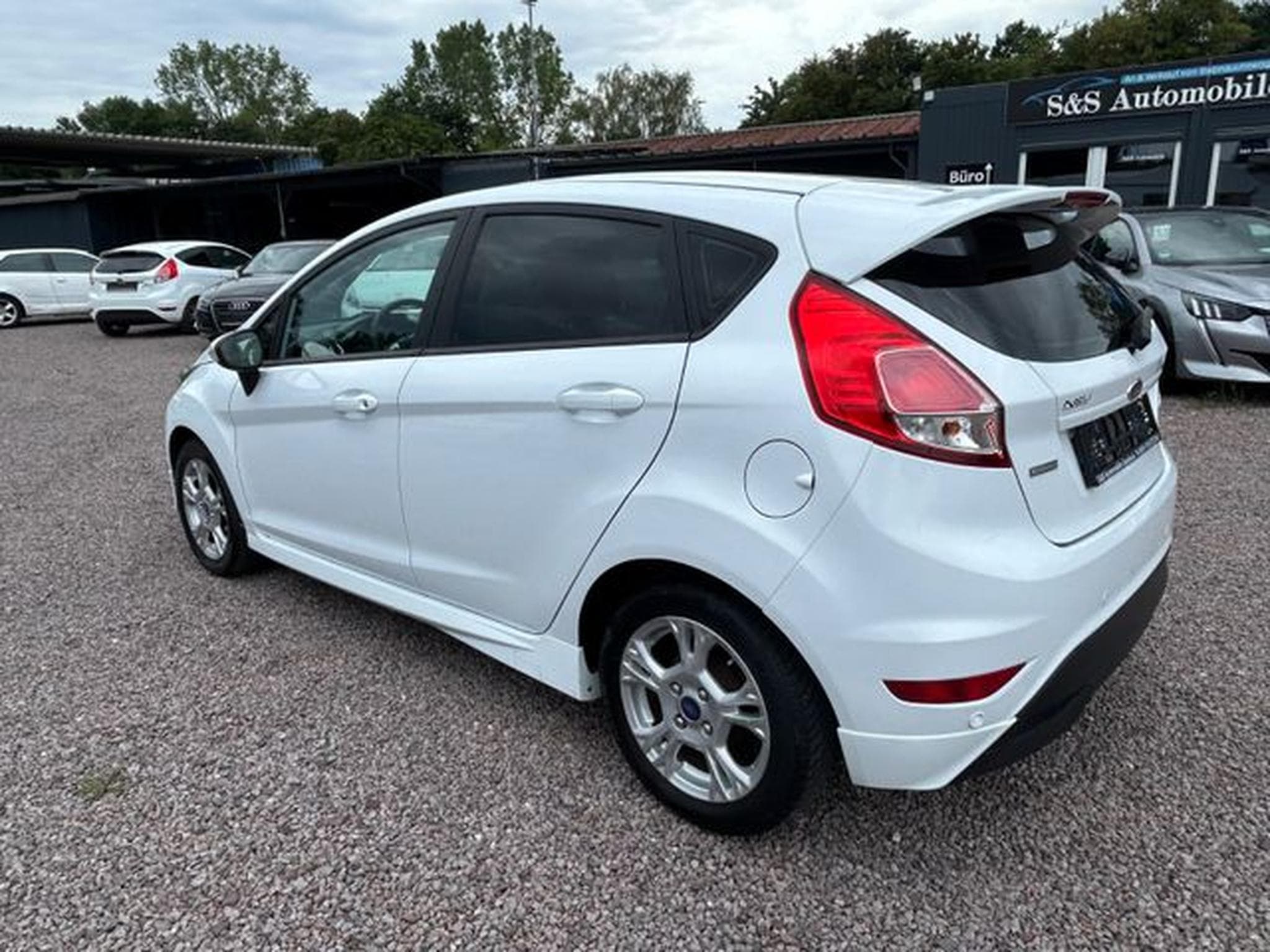 Ford Fiesta Fiesta Trend Sport *Klima*Bluetooth*Euro5* (2014) - Foto 6