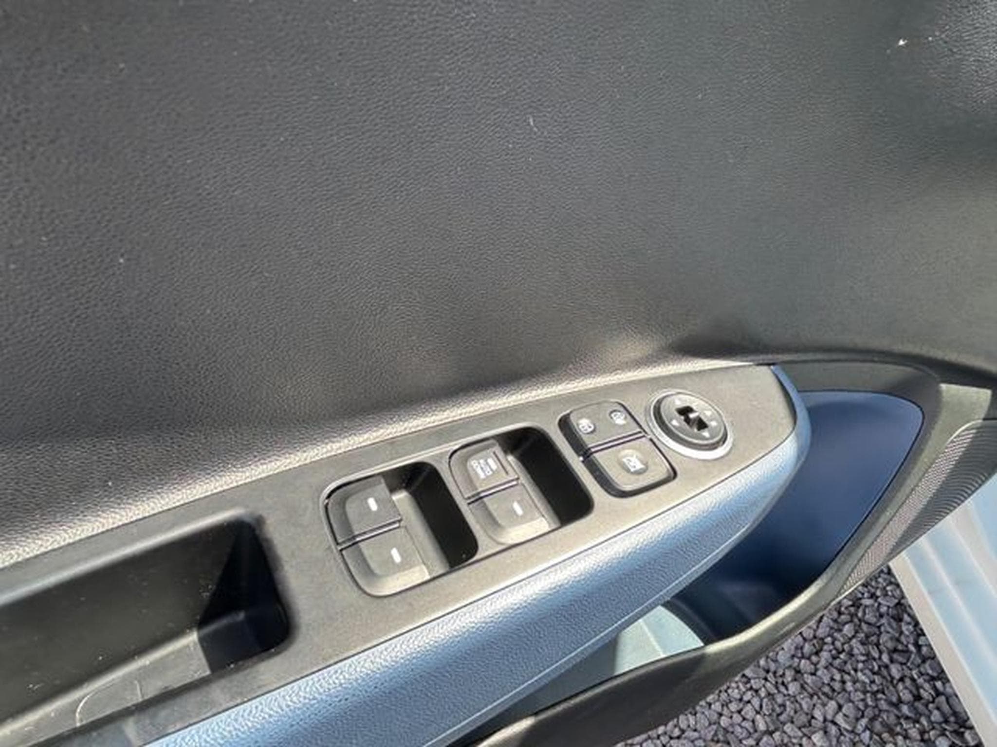Hyundai i10 i10 YES! *LED*SHZ*Bluetooth*MFL*Tempomat*Euro6* (2015) - Foto 14