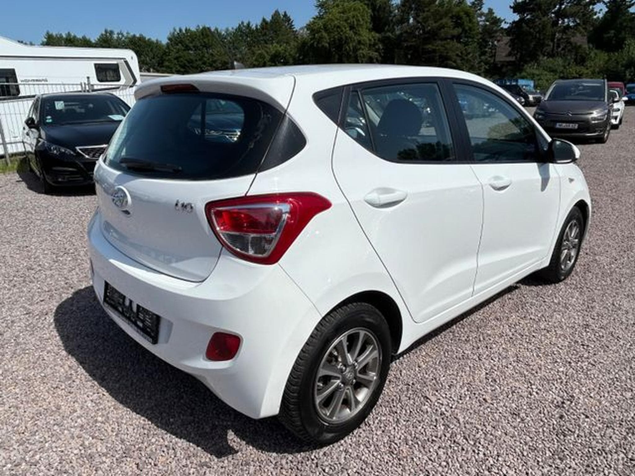 Hyundai i10 i10 YES! *LED*SHZ*Bluetooth*MFL*Tempomat*Euro6* (2015) - Foto 4