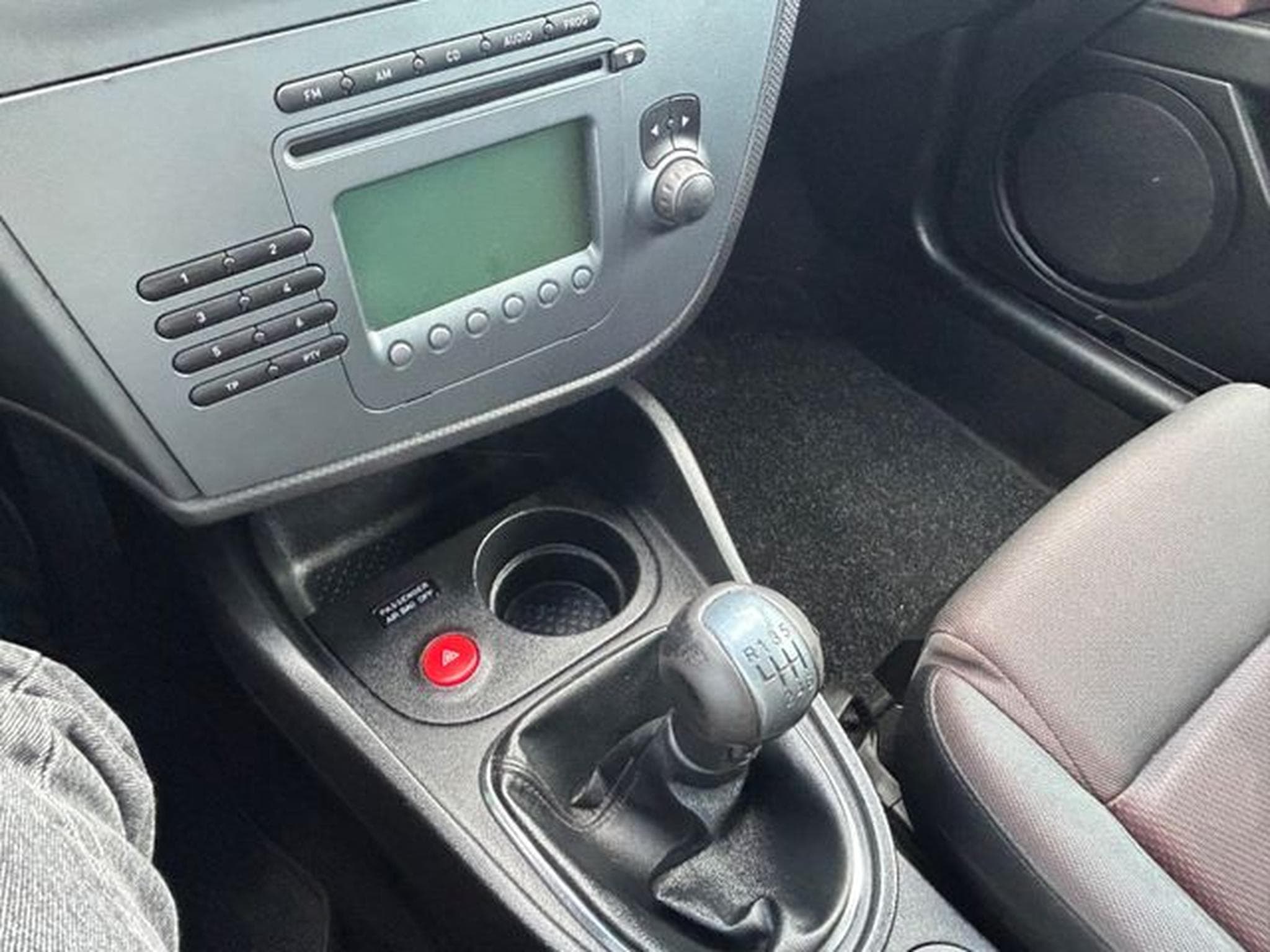 Seat Leon Leon Style 2.0 Sport * TÜV Neu*Zahnriemen Neu* (2005) - Foto 12