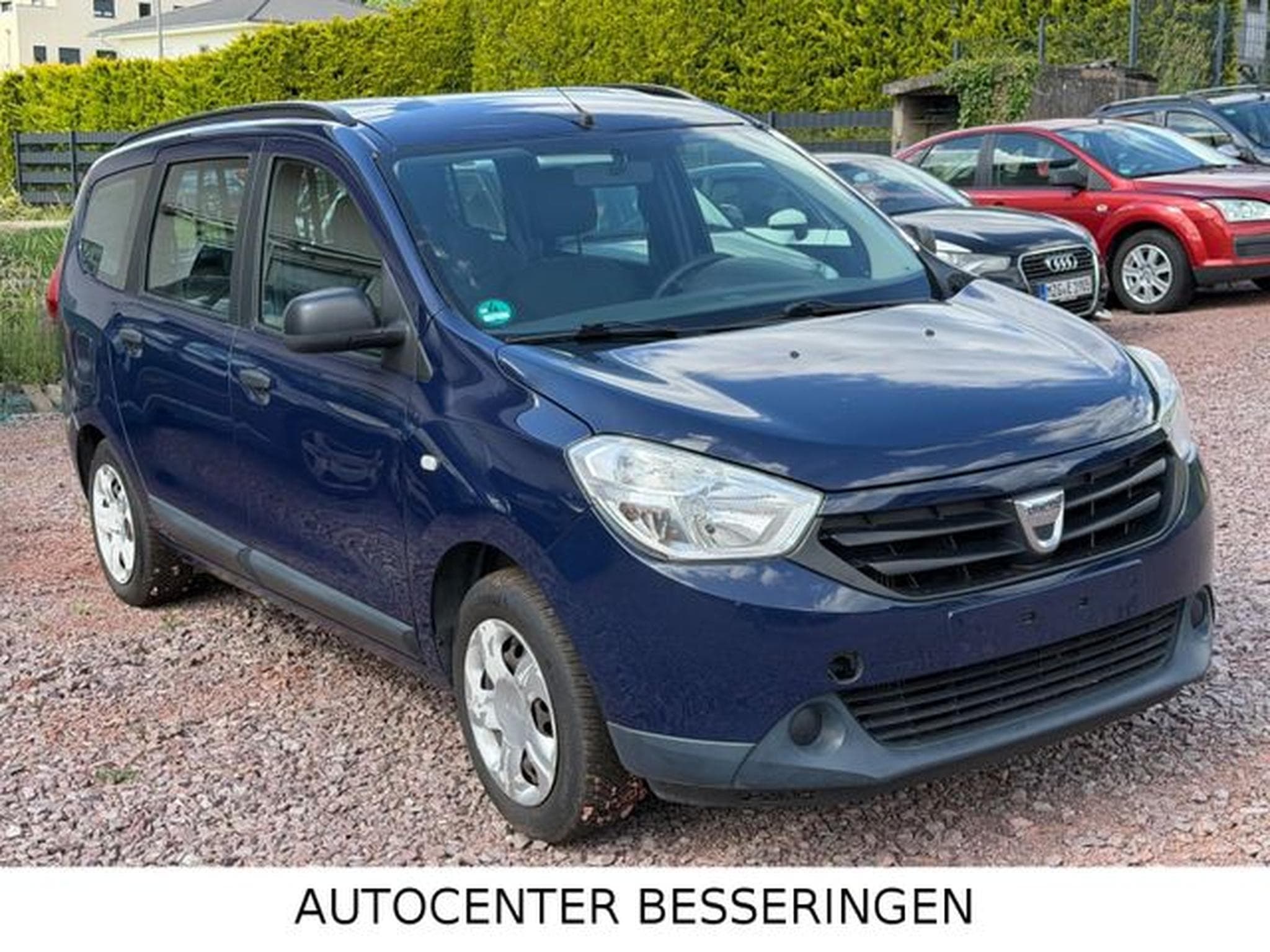 Dacia Lodgy Lodgy * MOTORSCHADEN * (2013) - Foto 2