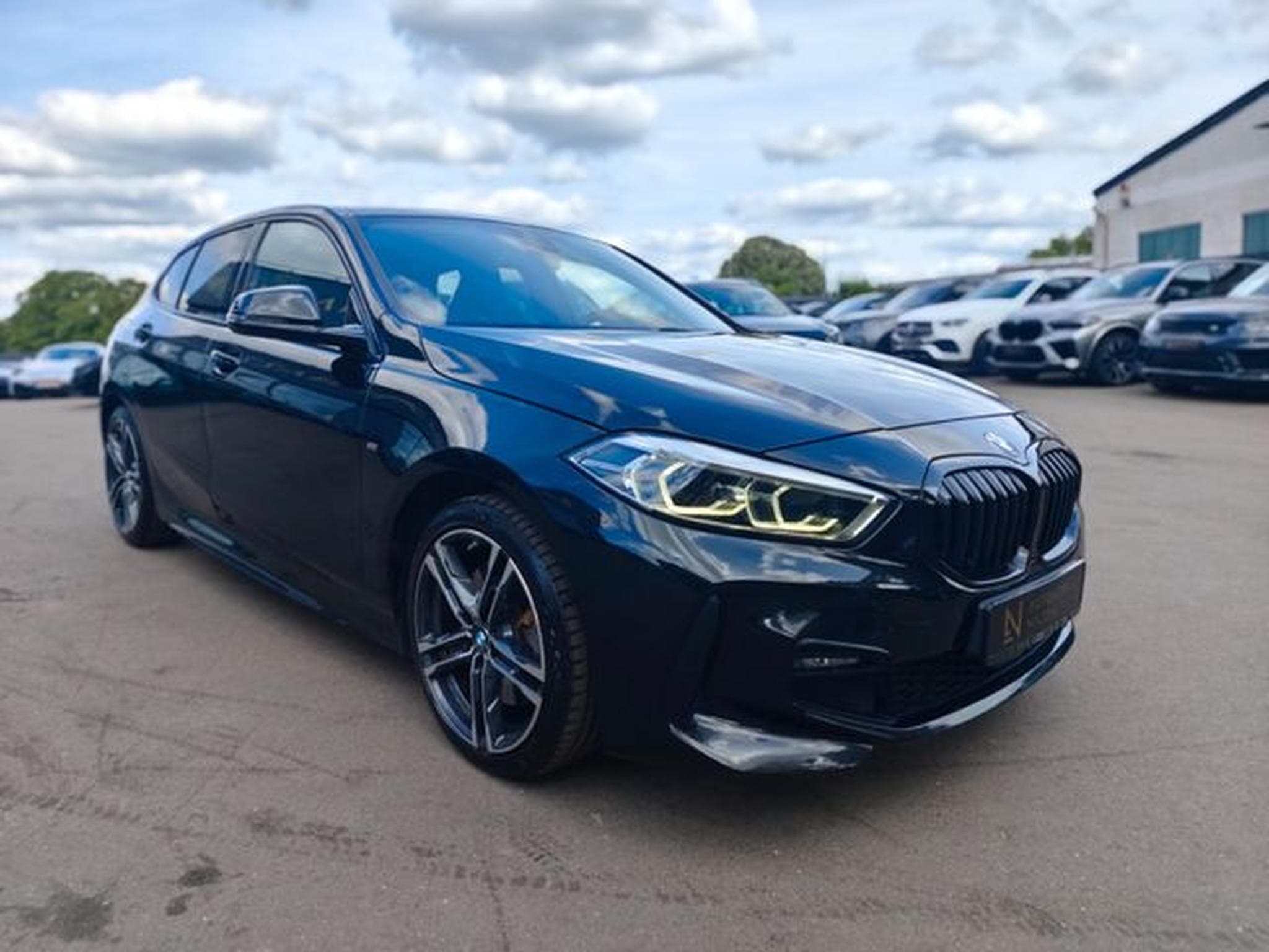 BMW 120 120I M SPORTPAKET *SHADOW*NAVI*LED*ALCANTARA*TOP (2022) - Photo 4