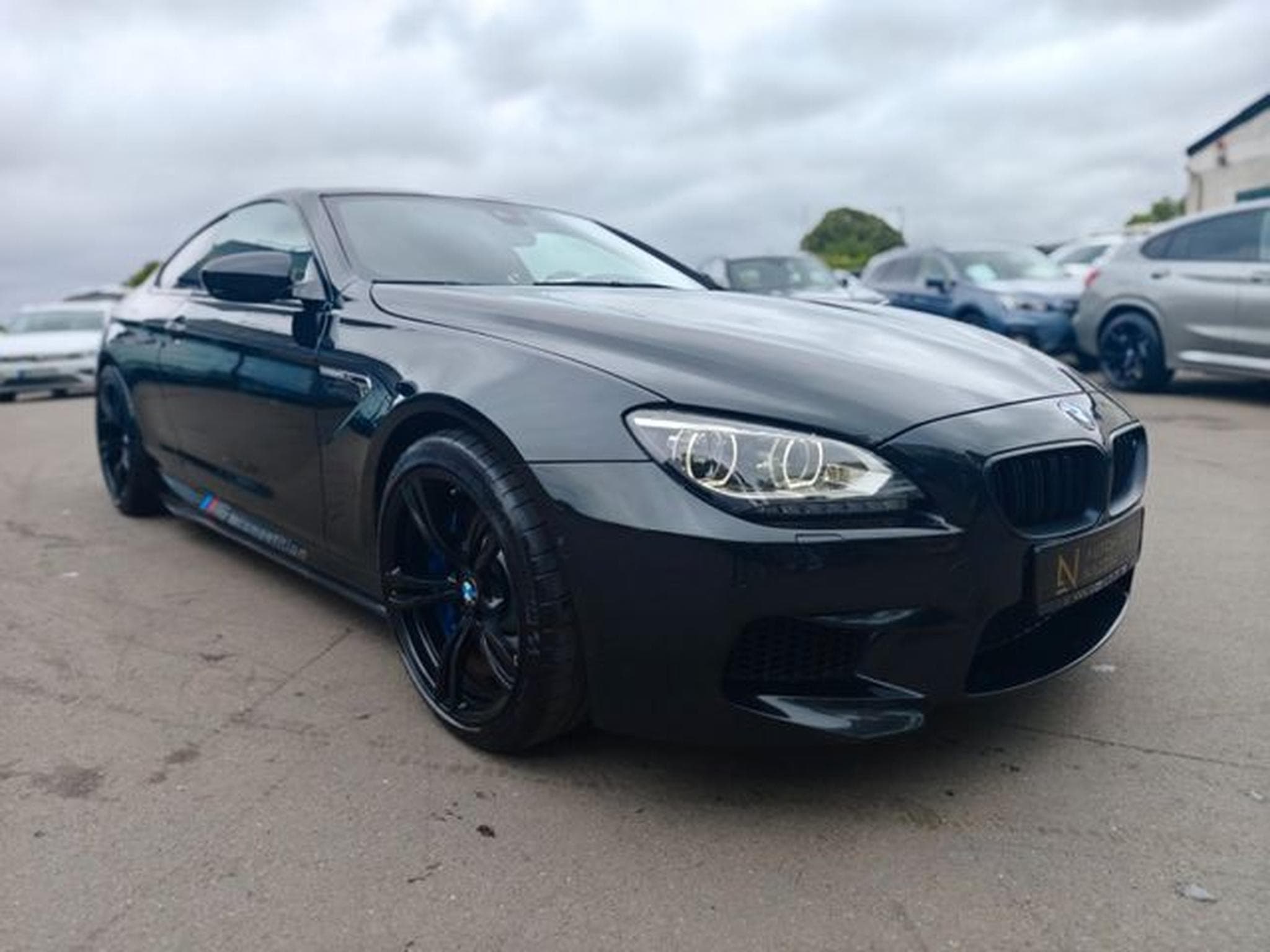 BMW M6 M6 COUPÉ *AUT.*CARBON*KAMERA*LED*20.Z*HEAD-UP* (2013) - Photo 4
