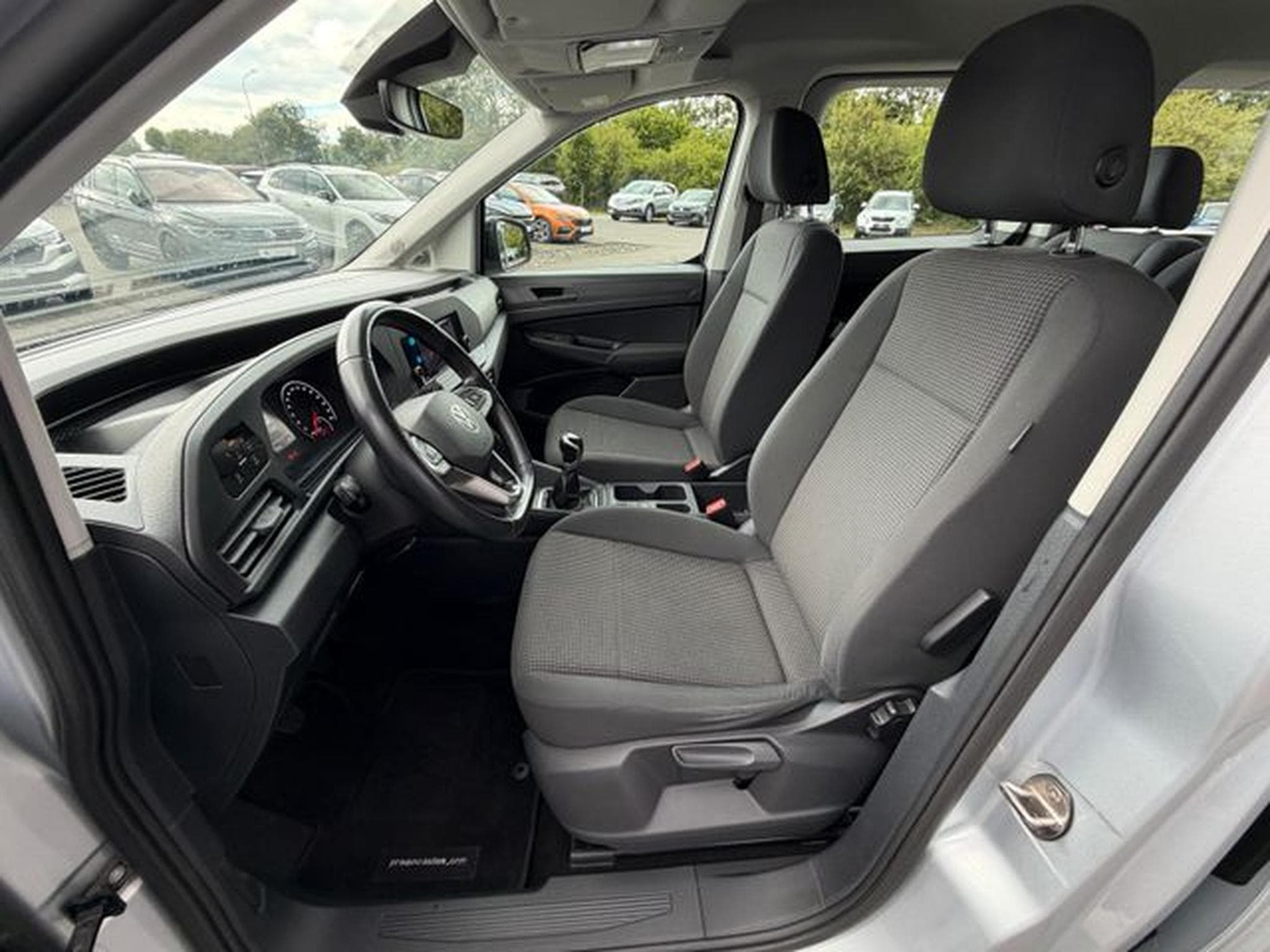 VW Caddy Caddy 2,0TDi Maxi 7-Sitze Schalter Carplay (2021) - Photo 13