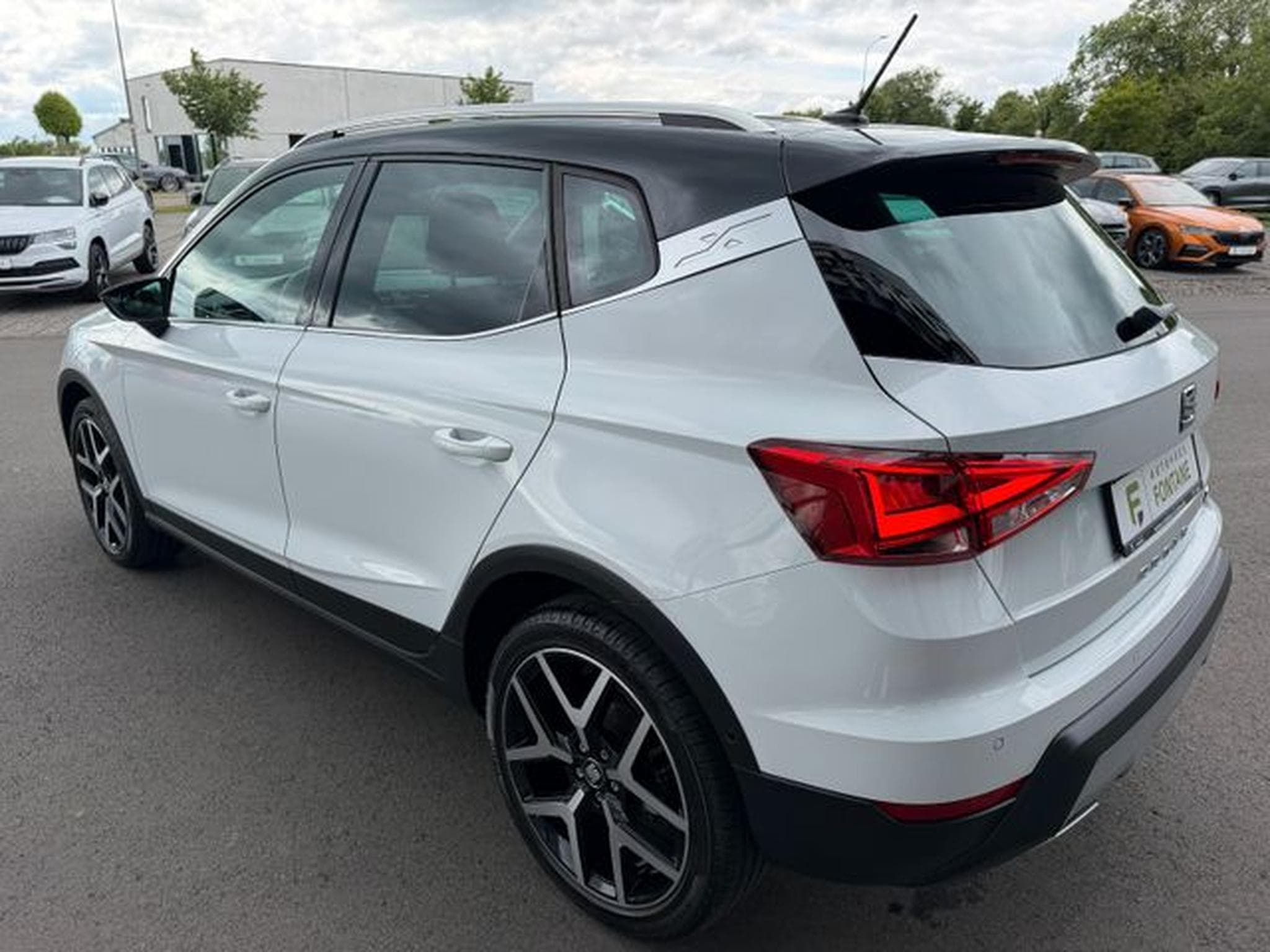 Seat Arona Arona TSi Schalter FR 18" Sitzhz Kamera LED (2020) - Photo 8