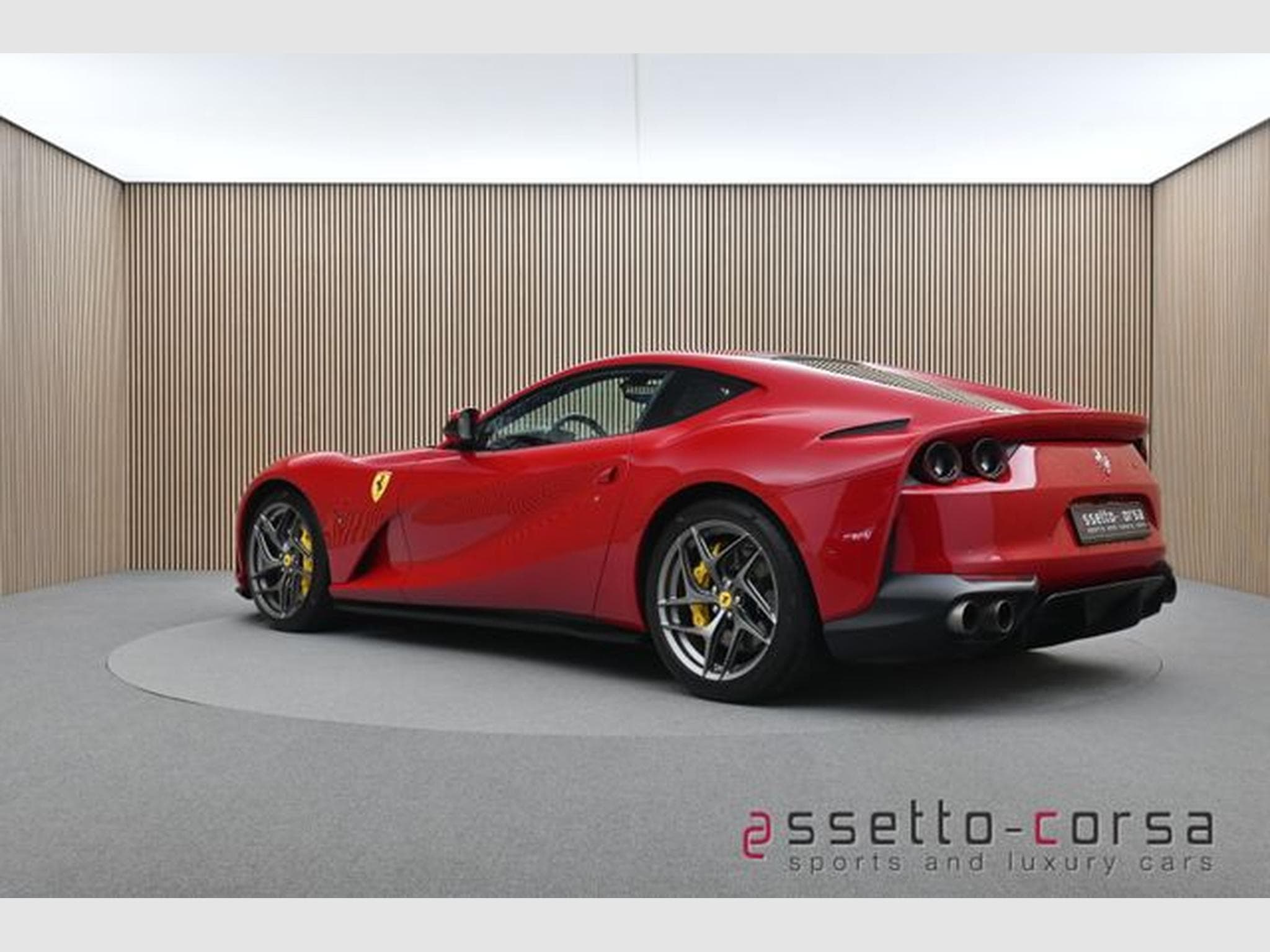 Ferrari 812 812 Superfast*AFS*Painted Shields*Lift*PNCC (2019) - Photo 2