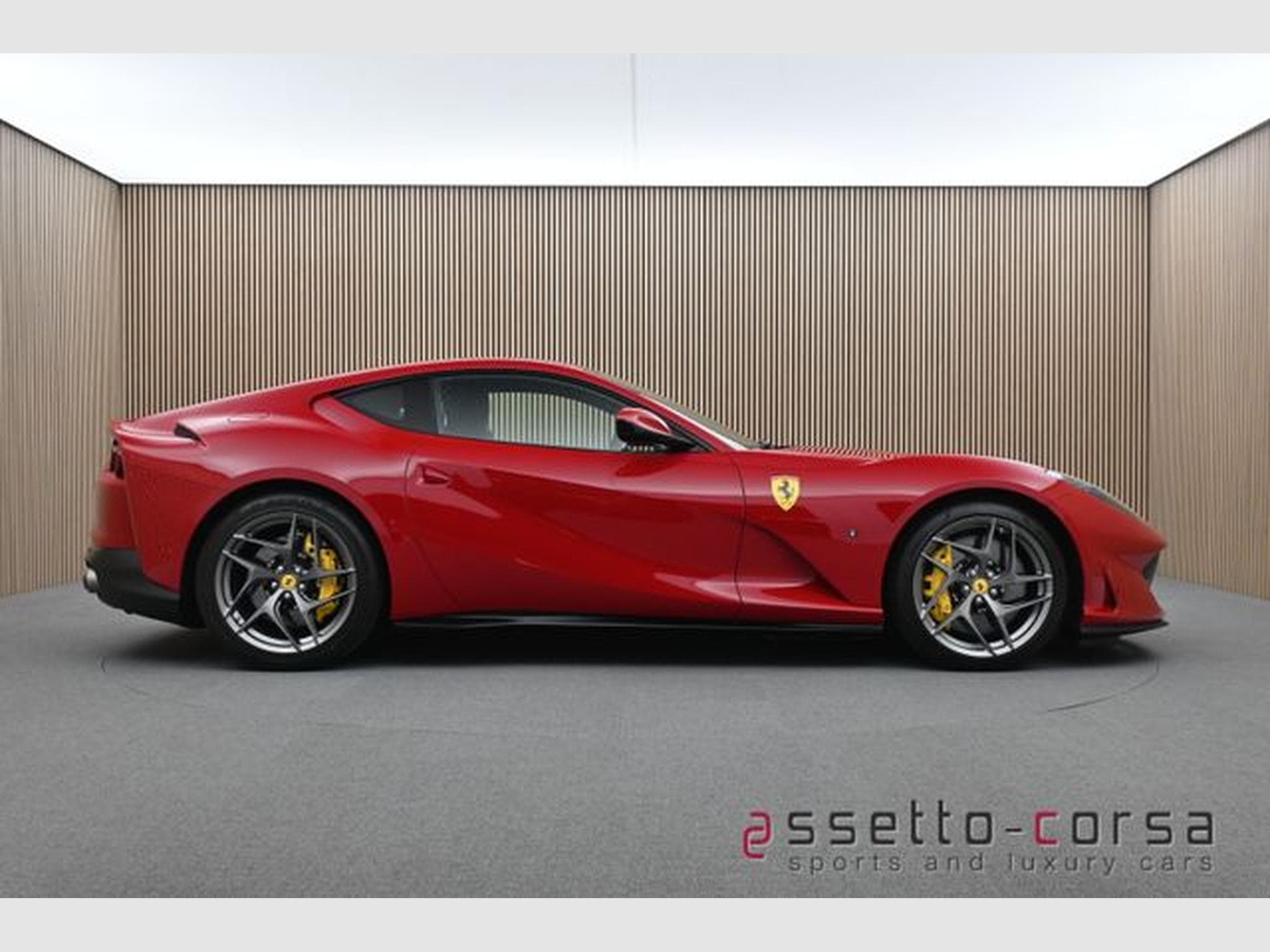 Ferrari 812 812 Superfast*AFS*Painted Shields*Lift*PNCC (2019) - Photo 5