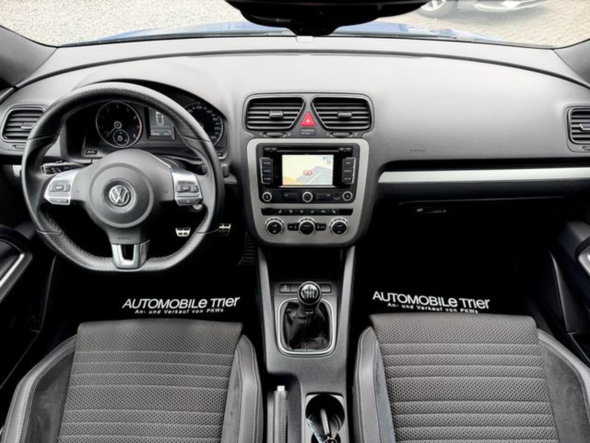 VW Scirocco Scirocco 1.4 TSI *Garantie*Navi*Bi-Xenon*Blueto* (2013) - Foto 10