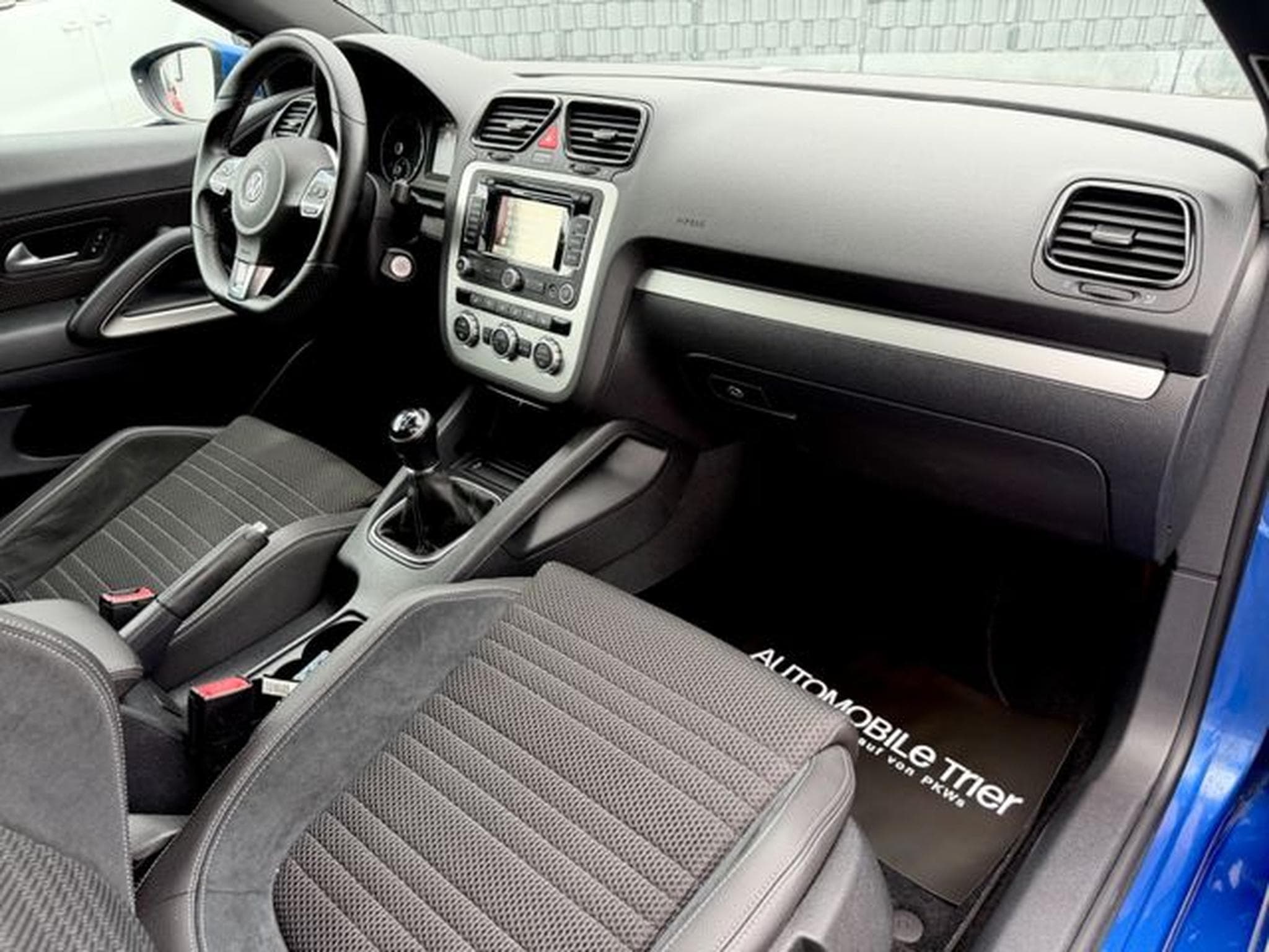 VW Scirocco Scirocco 1.4 TSI *Garantie*Navi*Bi-Xenon*Blueto* (2013) - Foto 18