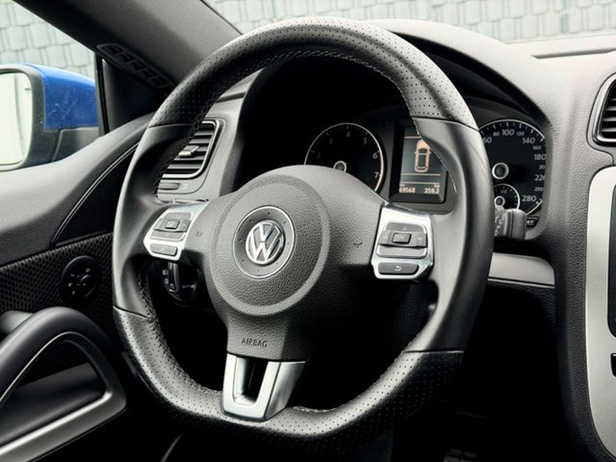 VW Scirocco Scirocco 1.4 TSI *Garantie*Navi*Bi-Xenon*Blueto* (2013) - Foto 19