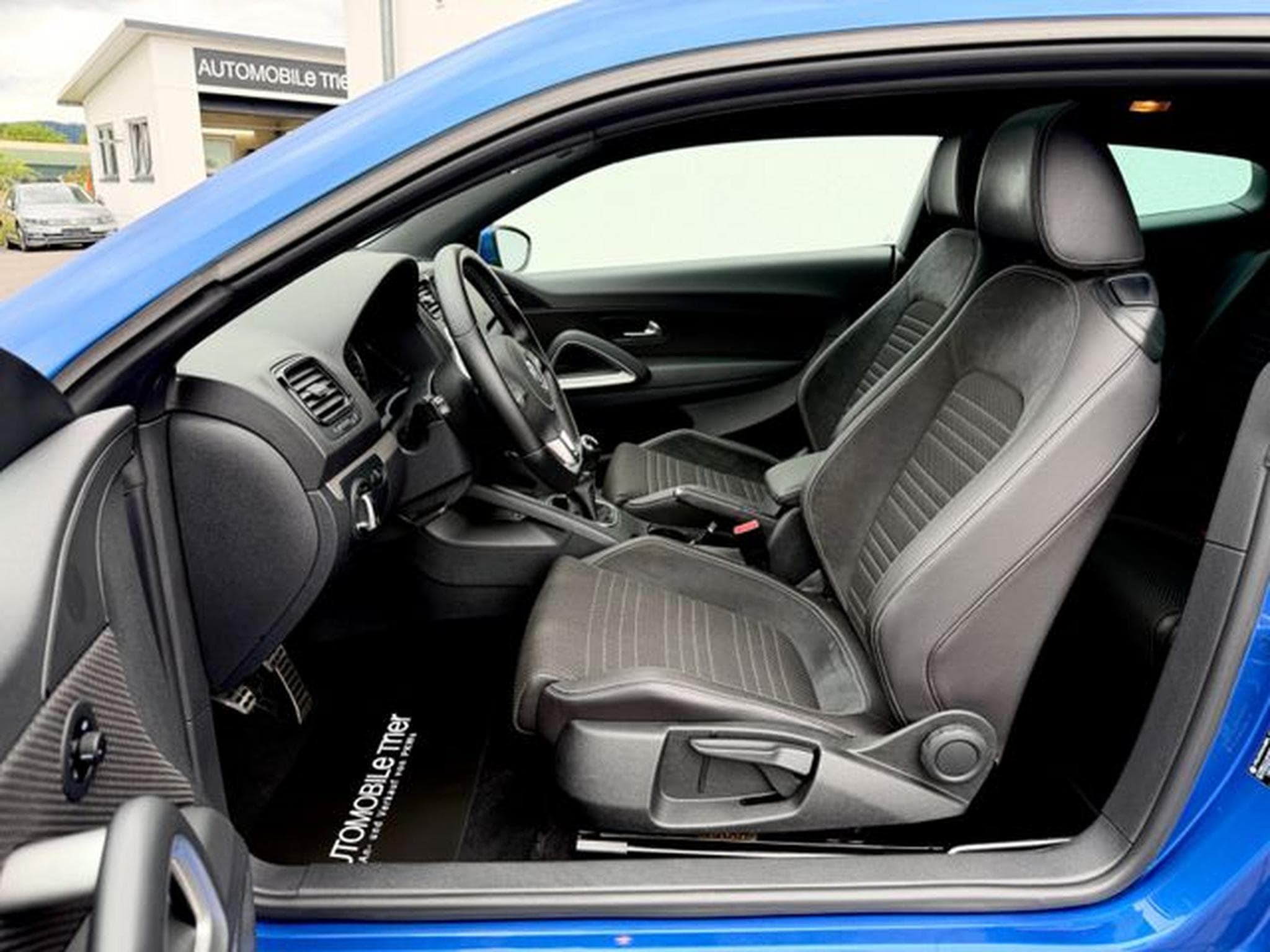 VW Scirocco Scirocco 1.4 TSI *Garantie*Navi*Bi-Xenon*Blueto* (2013) - Foto 9