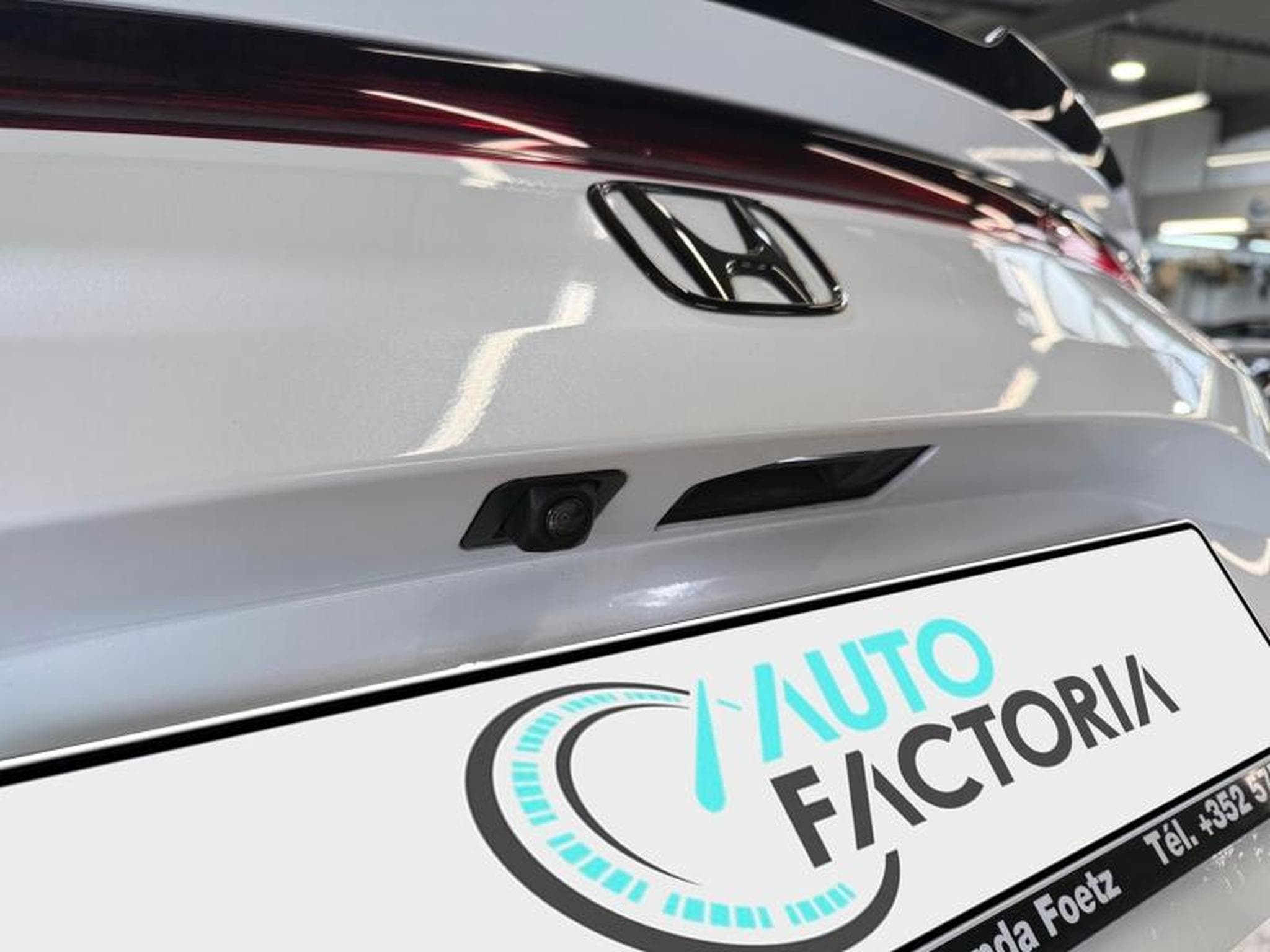 Honda Civic 2.0 i-MMD 184ch e:HEV ELEGANCE CUIR (2023) - Photo 14