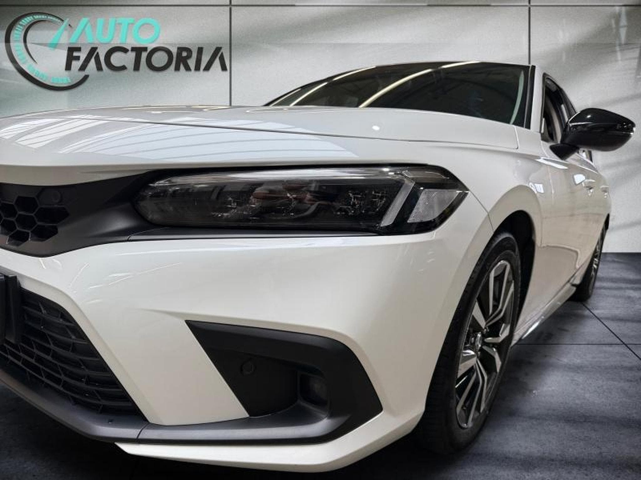 Honda Civic 2.0 i-MMD 184ch e:HEV ELEGANCE CUIR (2023) - Photo 22