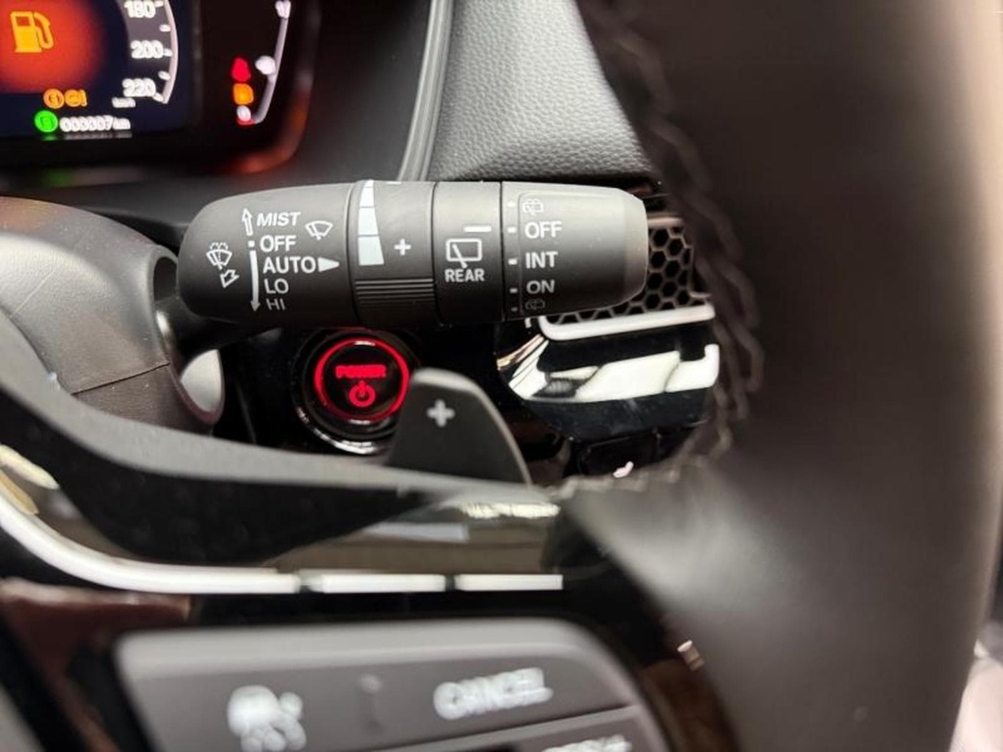 Honda Civic 2.0 i-MMD 184ch e:HEV Sport Standard (2026) - Photo 19