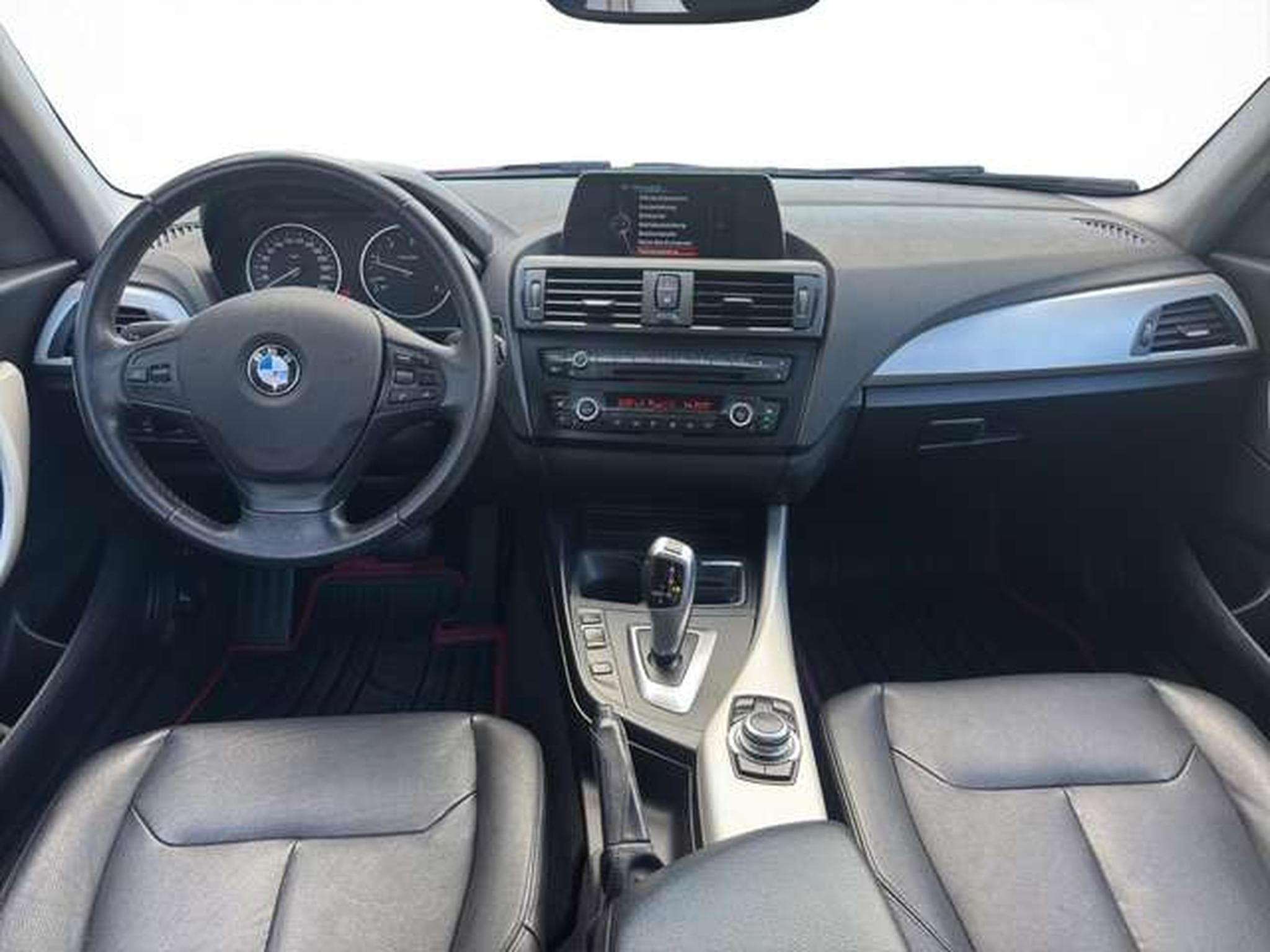 BMW 120 d Leder/el.Sitze/Bi-Xenon/Navi/PDC v+h (2014) - Photo 14