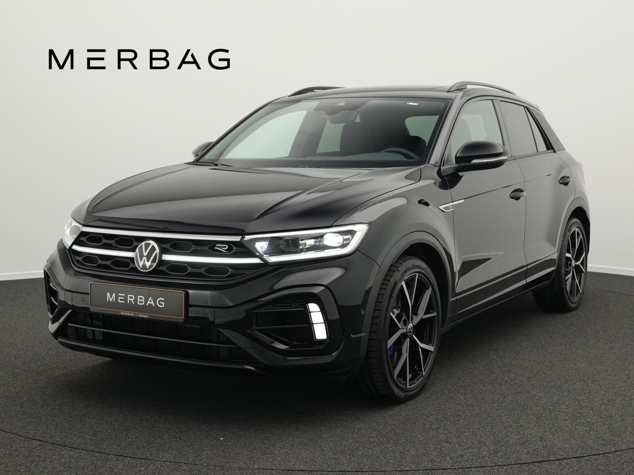VW T-Roc 2.0 TSI R 4Motion IQ Light+Pano+19" (2024) - Photo 1