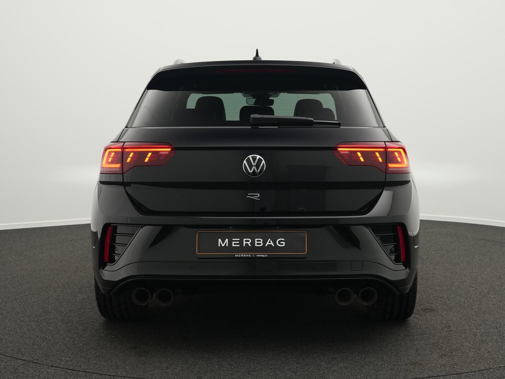 VW T-Roc 2.0 TSI R 4Motion IQ Light+Pano+19" (2024) - Photo 4