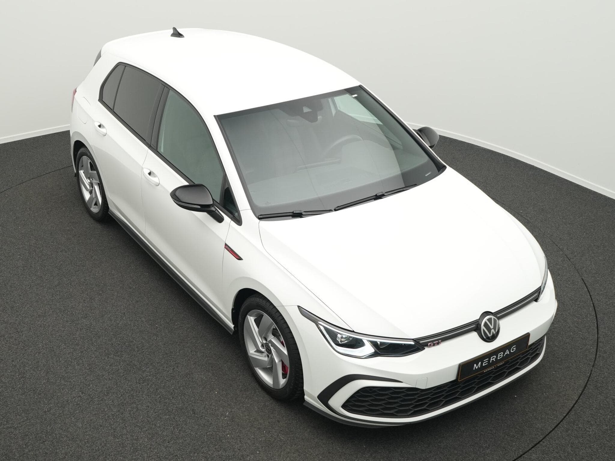 VW Golf VIII 2.0 TSI GTI (2024) - Photo 10