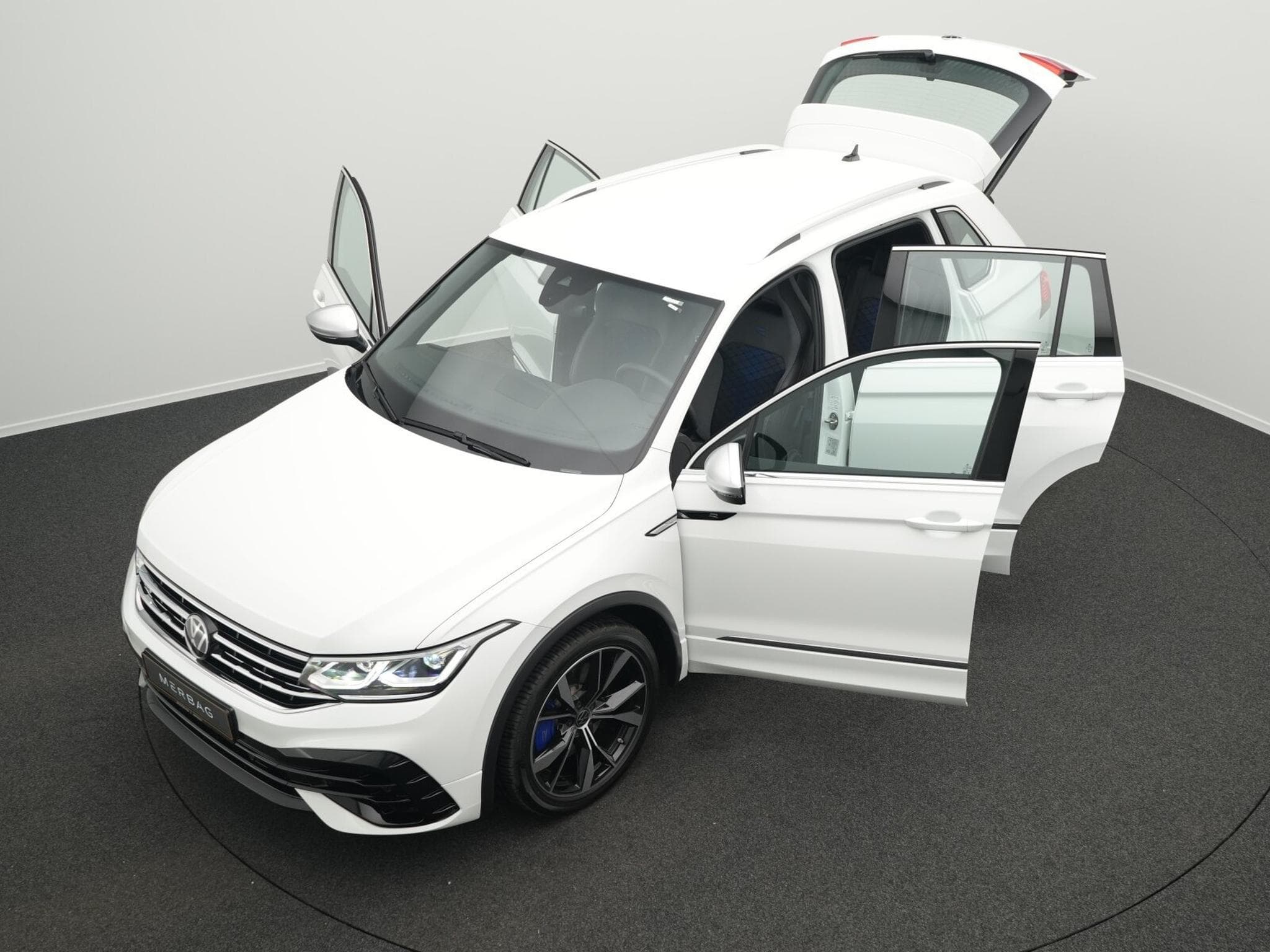 VW Tiguan 2.0 TSI R 4Motion OPF (2023) - Photo 12
