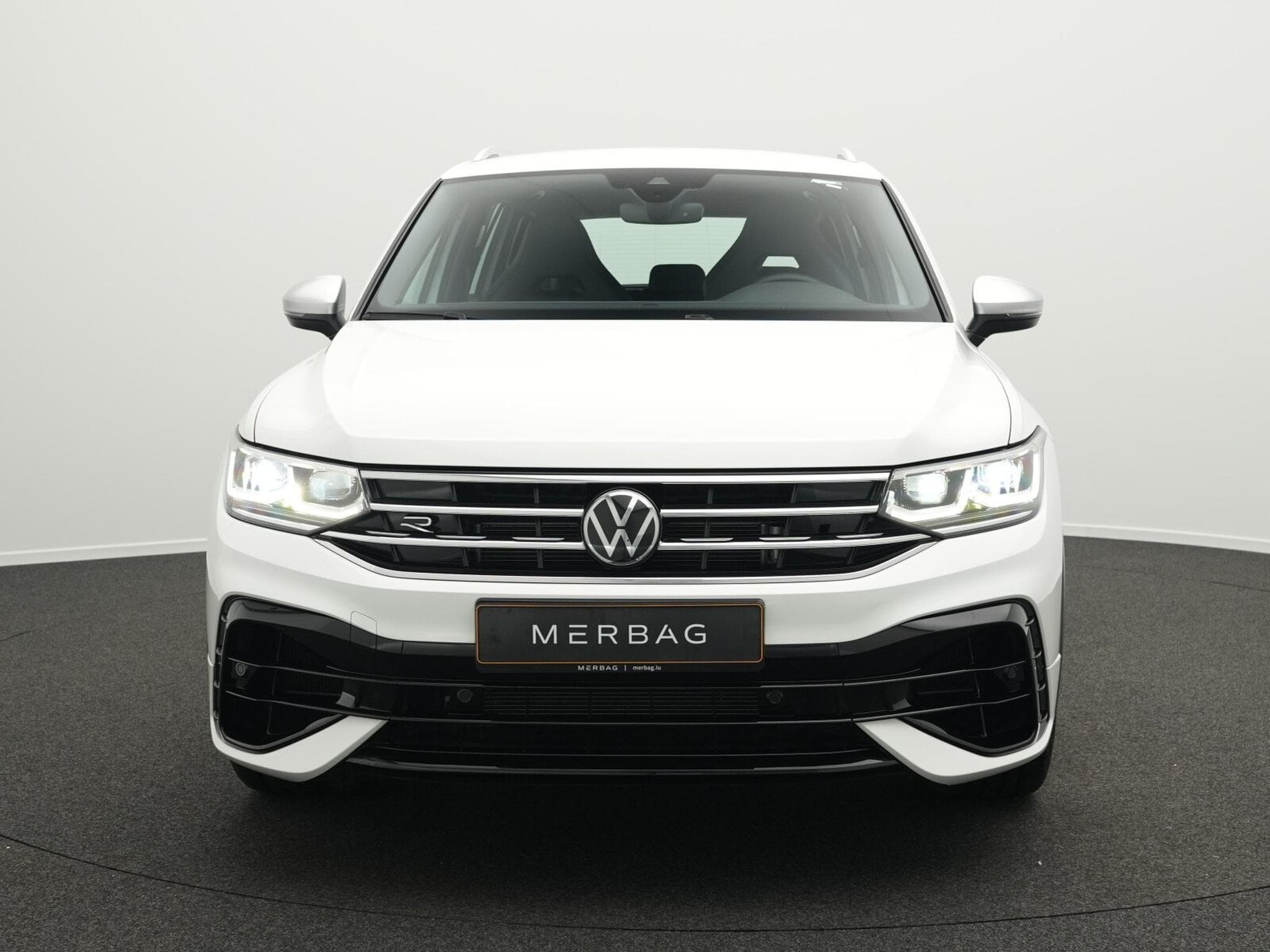 VW Tiguan 2.0 TSI R 4Motion OPF (2023) - Photo 2