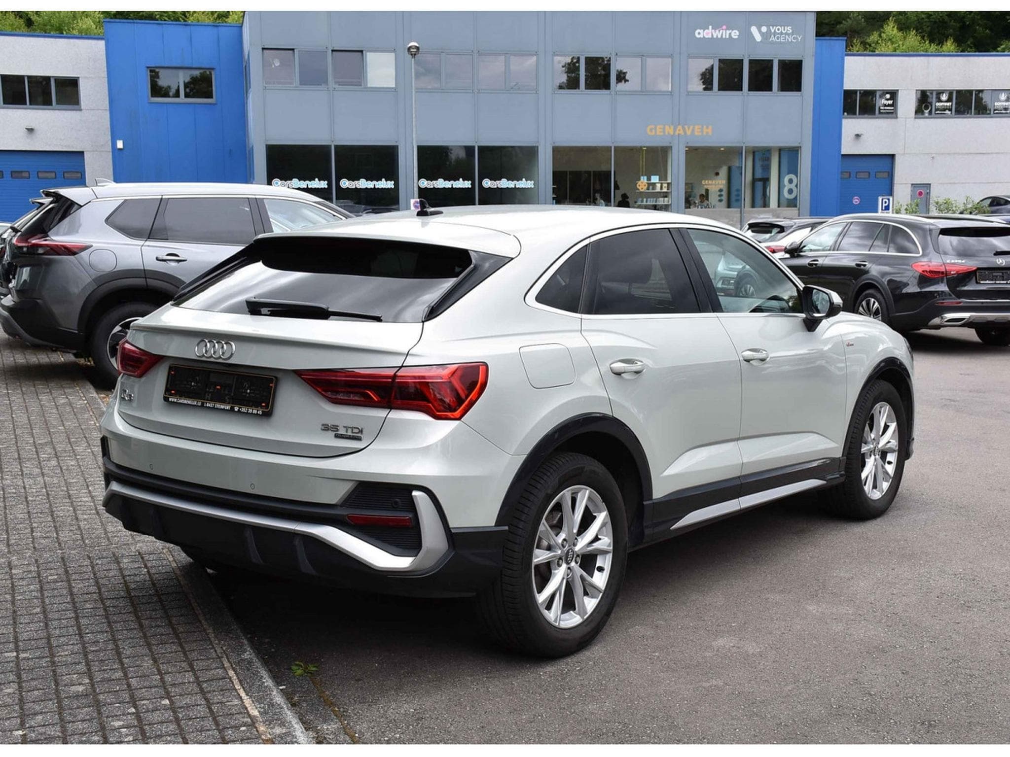 Audi Q3 Sportback 35 TDI S-Line Quattro CUIR ACC LANE SIDE CAM 1° M. (2020) - Foto 4