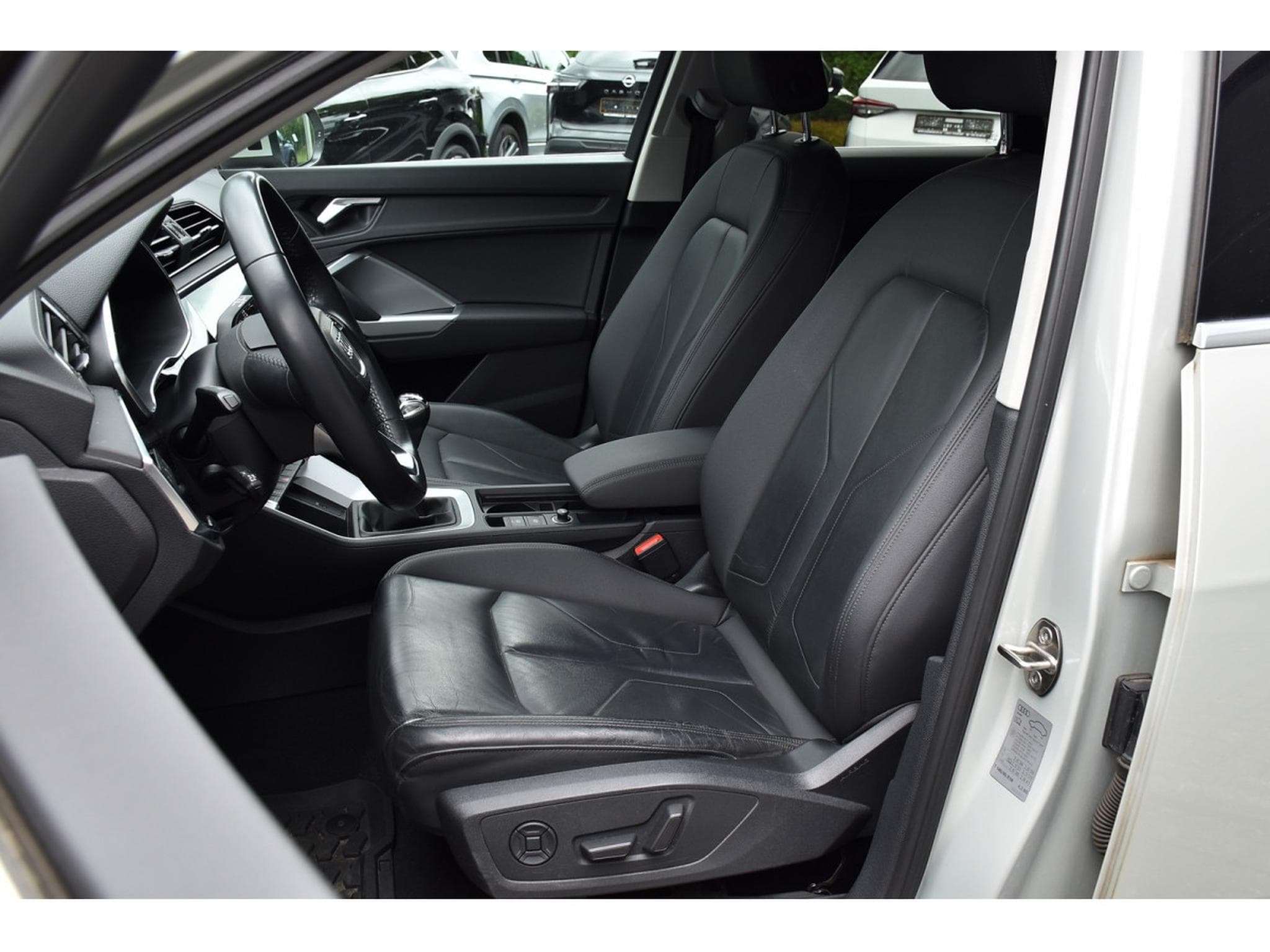 Audi Q3 Sportback 35 TDI S-Line Quattro CUIR ACC LANE SIDE CAM 1° M. (2020) - Foto 6