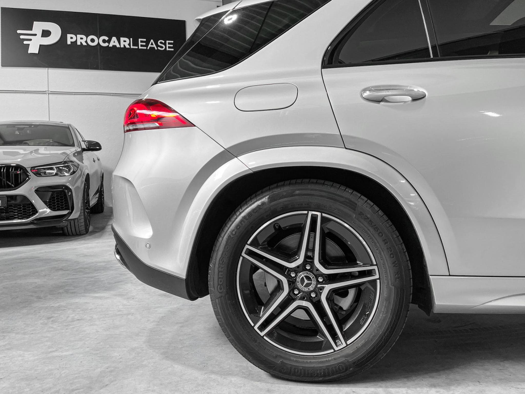 Mercedes GLE 400 D AMG/ 4Matic /AMG/PANORAMA/ BURMESTER/360/ (2023) - Photo 18