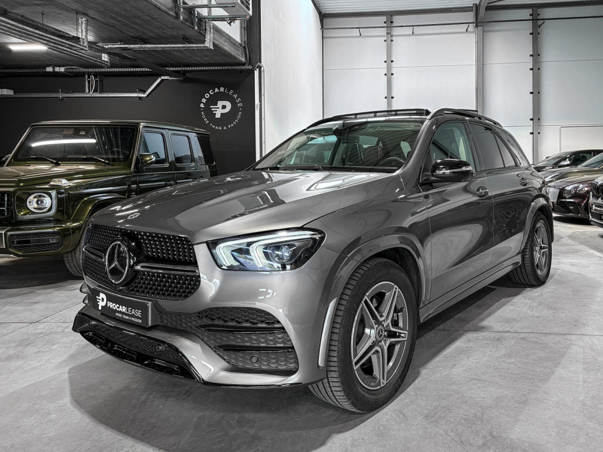 Mercedes GLE 400 D AMG/ 4Matic /AMG/PANORAMA/ BURMESTER/360/ (2023) - Photo 1