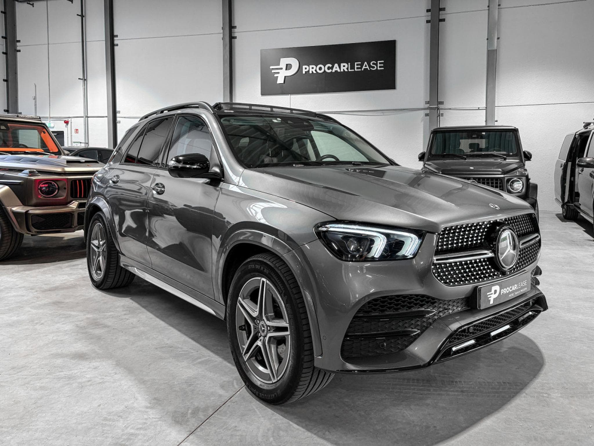 Mercedes GLE 400 D AMG/ 4Matic /AMG/PANORAMA/ BURMESTER/360/ (2023) - Photo 7