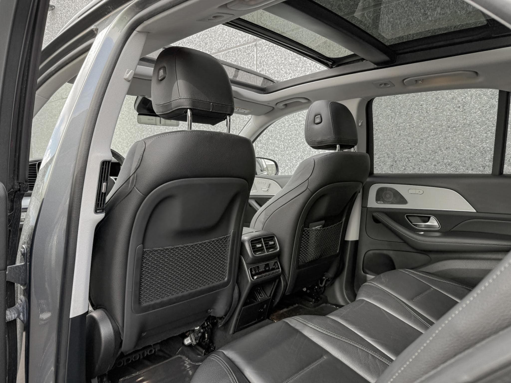 Mercedes GLE 400 D AMG/ 4Matic /AMG/PANORAMA/ BURMESTER/360/ (2023) - Photo 8