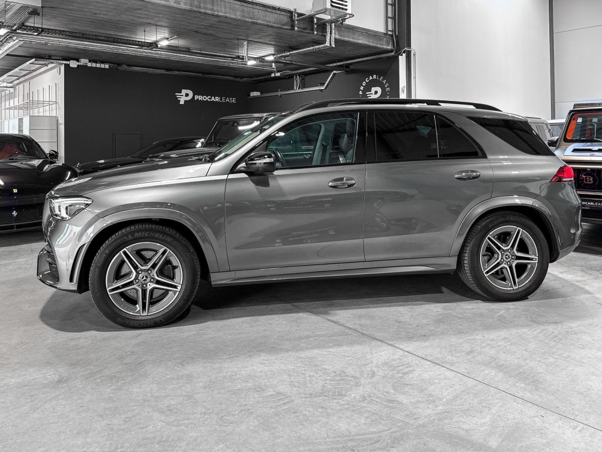 Mercedes GLE 400 D AMG/ 4Matic /AMG/PANORAMA/ BURMESTER/360/ (2023) - Photo 9