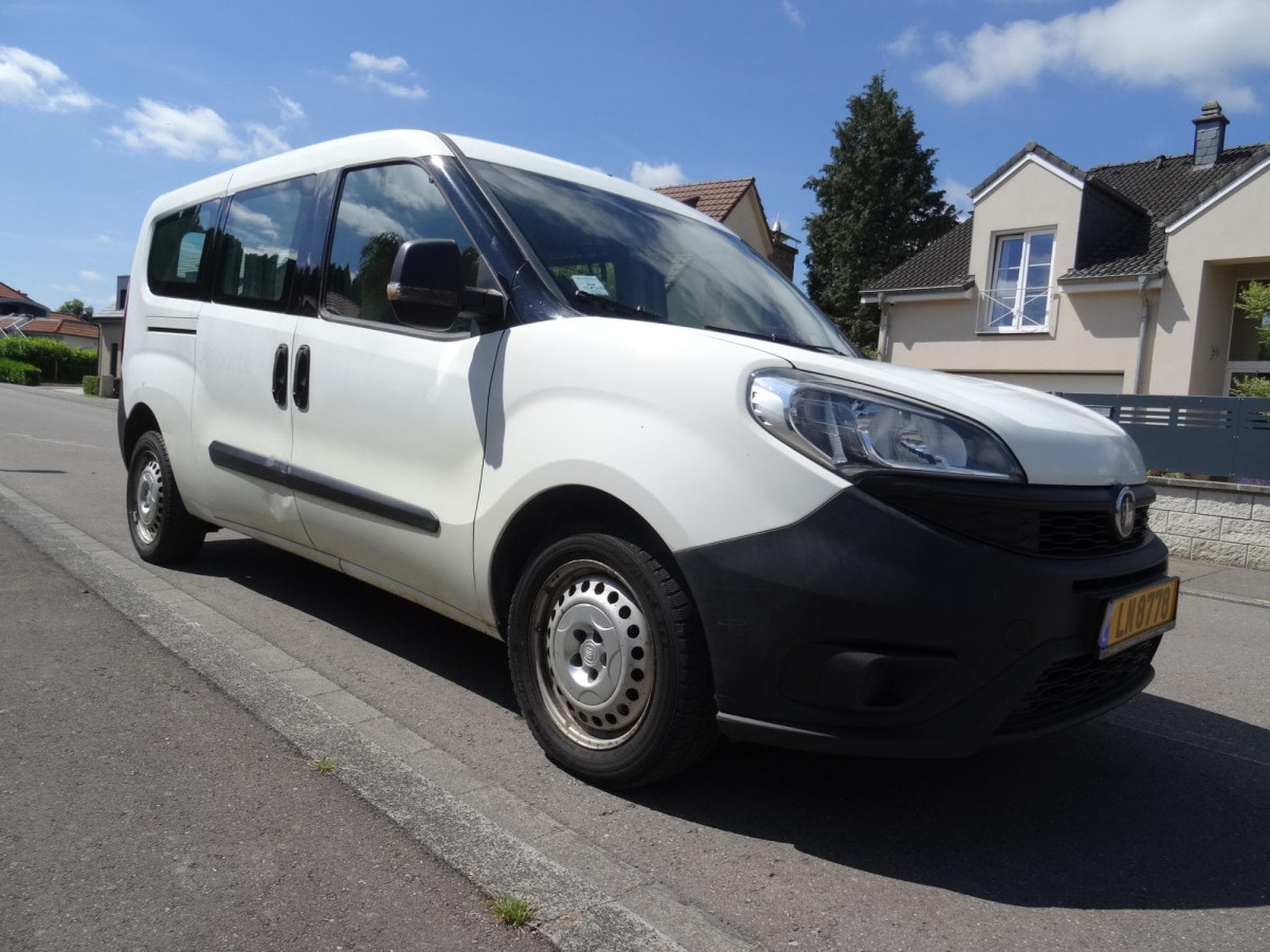 Fiat Doblo CARGO DIESEL (2015) - Photo 2