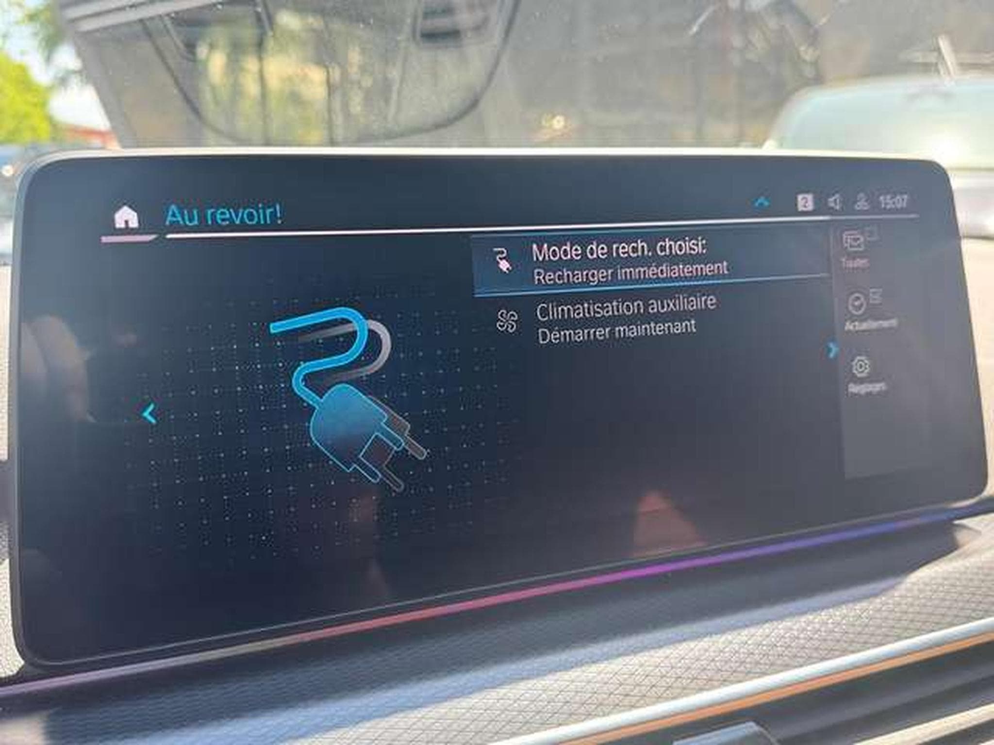 BMW 530 530e Touring Aut. M Sport (2023) - Photo 25