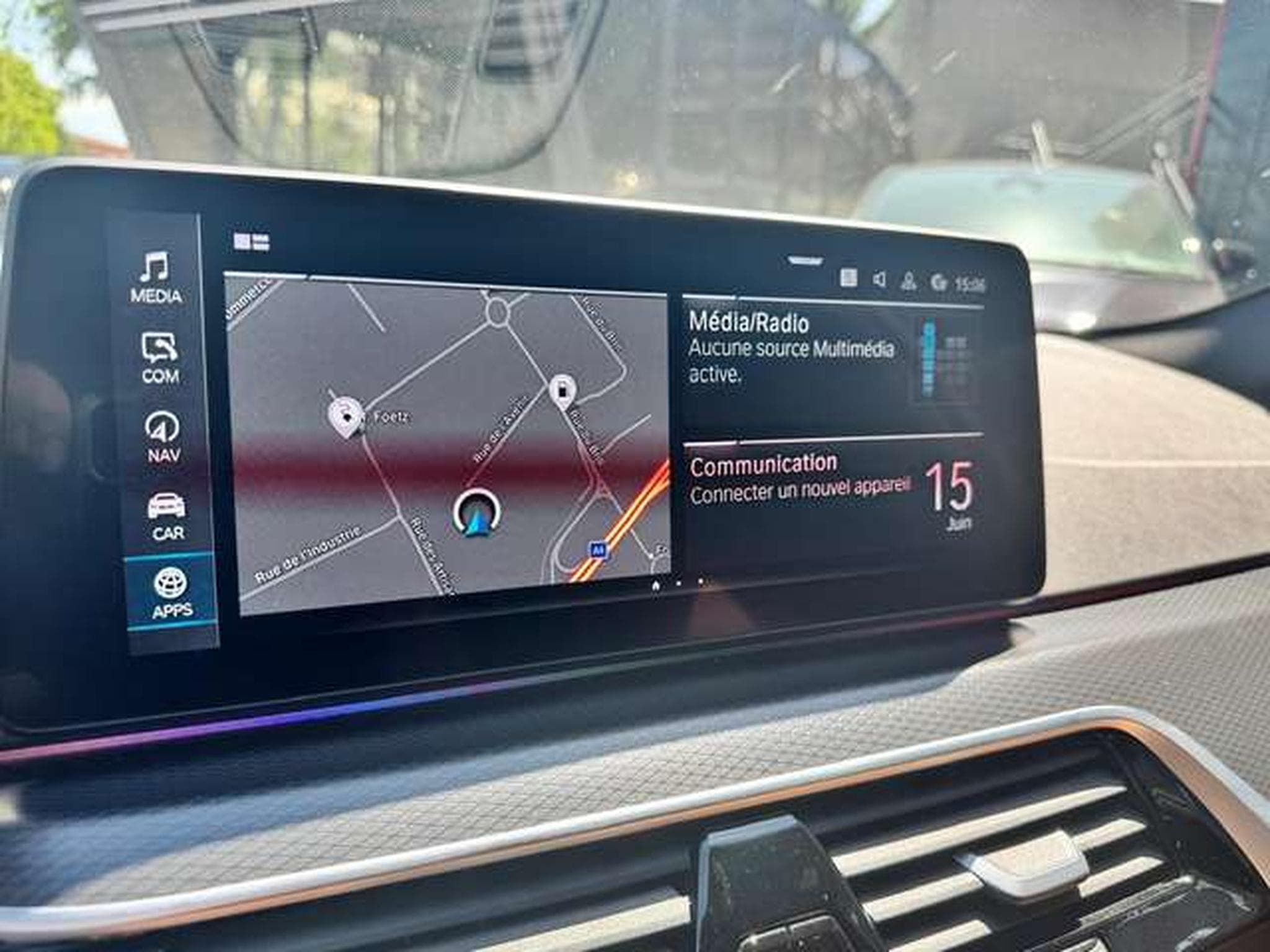 BMW 530 530e Touring Aut. M Sport (2023) - Photo 26