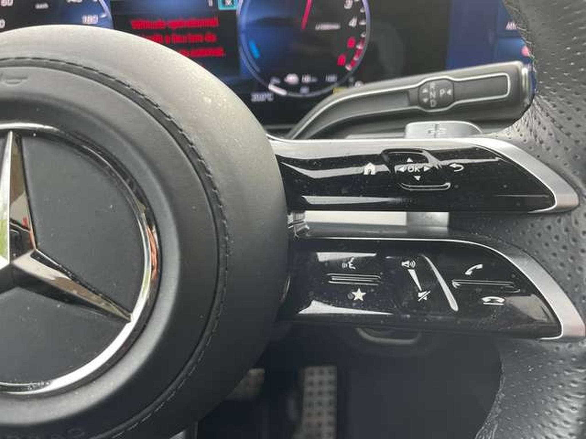 Mercedes GLE 350 350 de 4Matic 9G-tronicGARANTIE JUSQU'A 36 MOIS (2025) - Photo 18