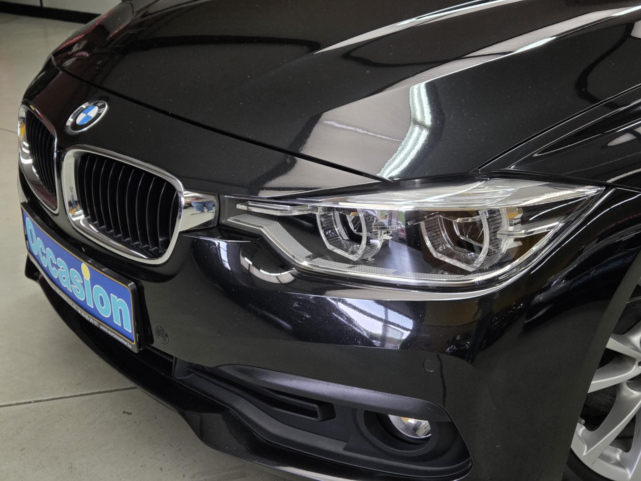 BMW 318 dA 136CV (2019) - Photo 2