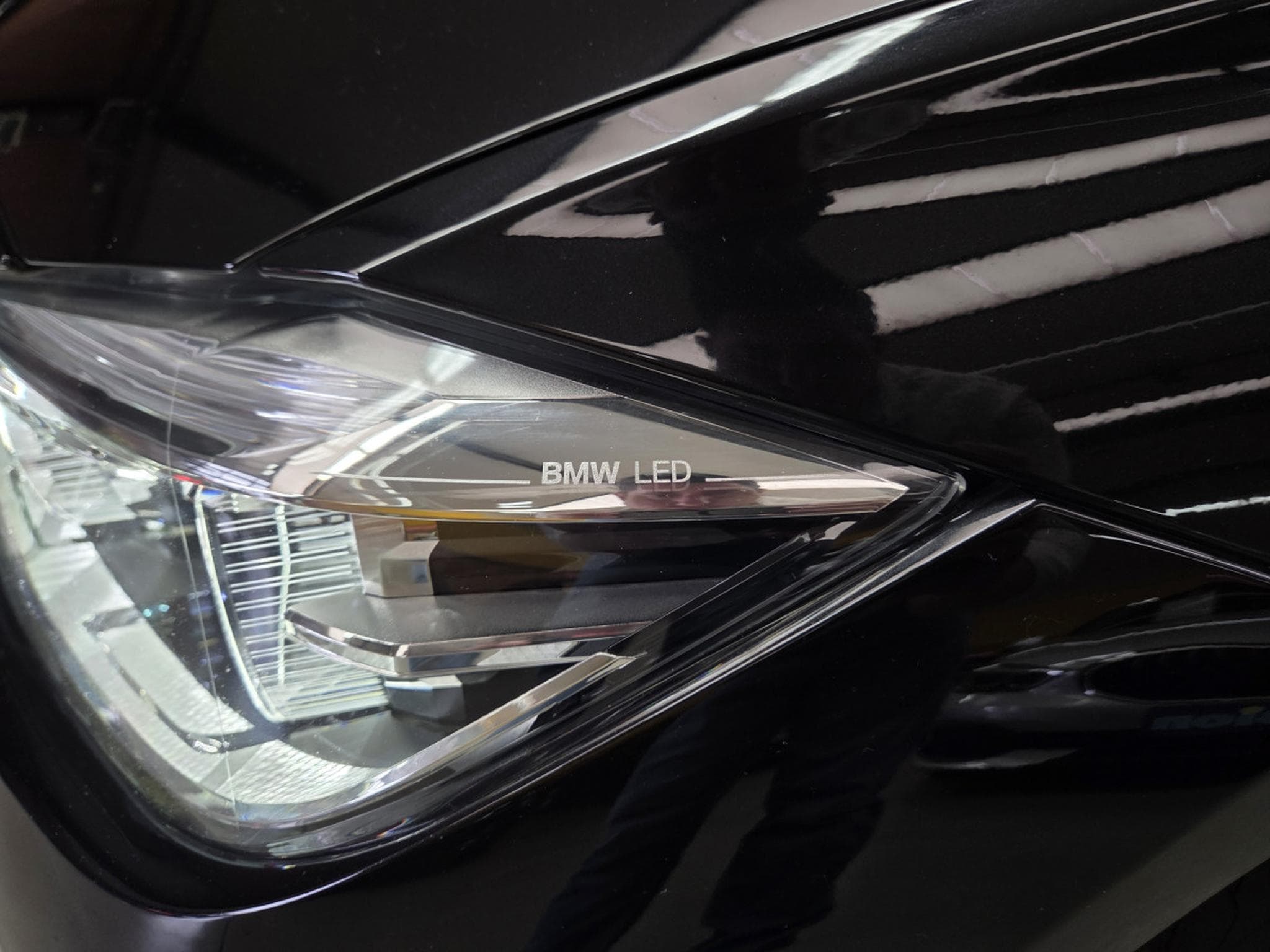 BMW 318 dA 136CV (2019) - Photo 4