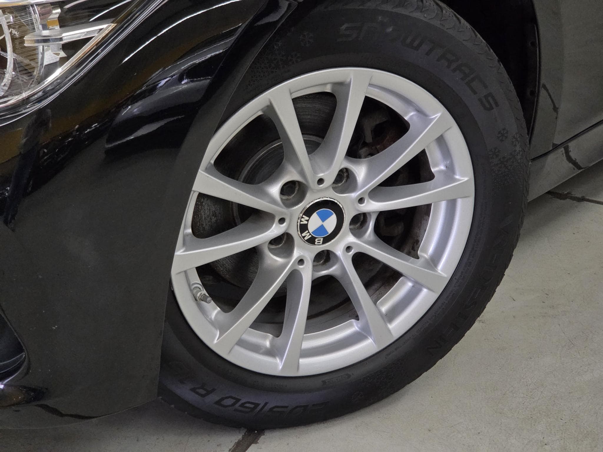 BMW 318 dA 136CV (2019) - Photo 5