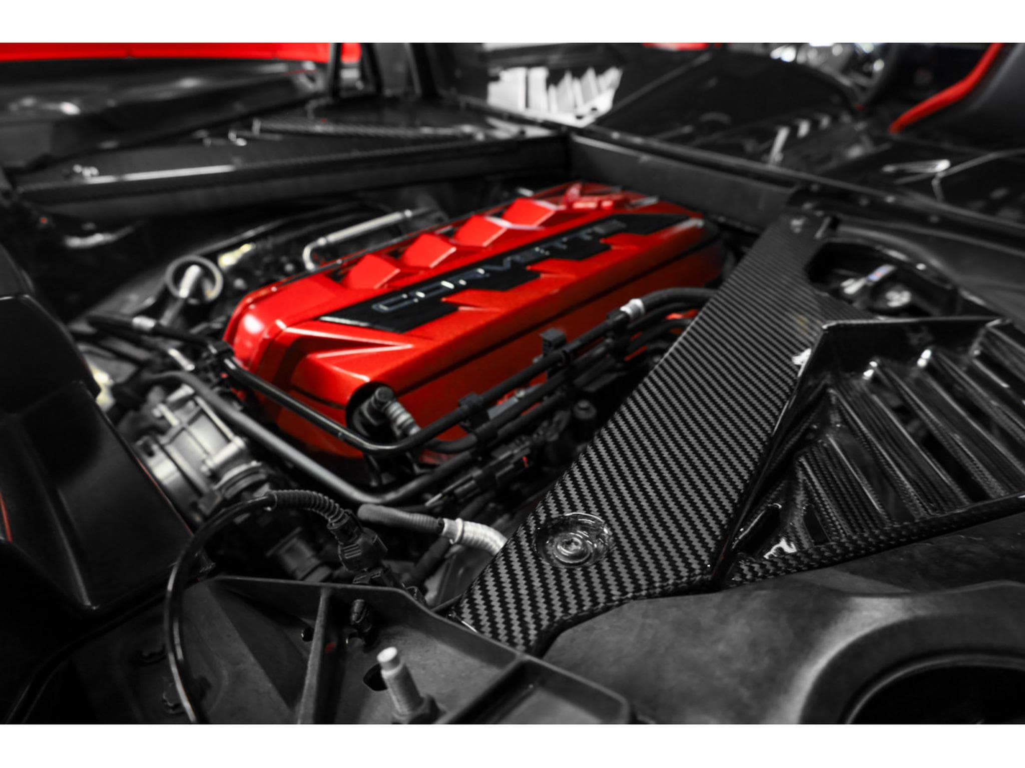 Chevrolet Corvette C8 STINGRAY TARGA 6.2 V8 2LT - PACK PERFORMANCE Z51 - AKRAPO (2023) - Photo 21